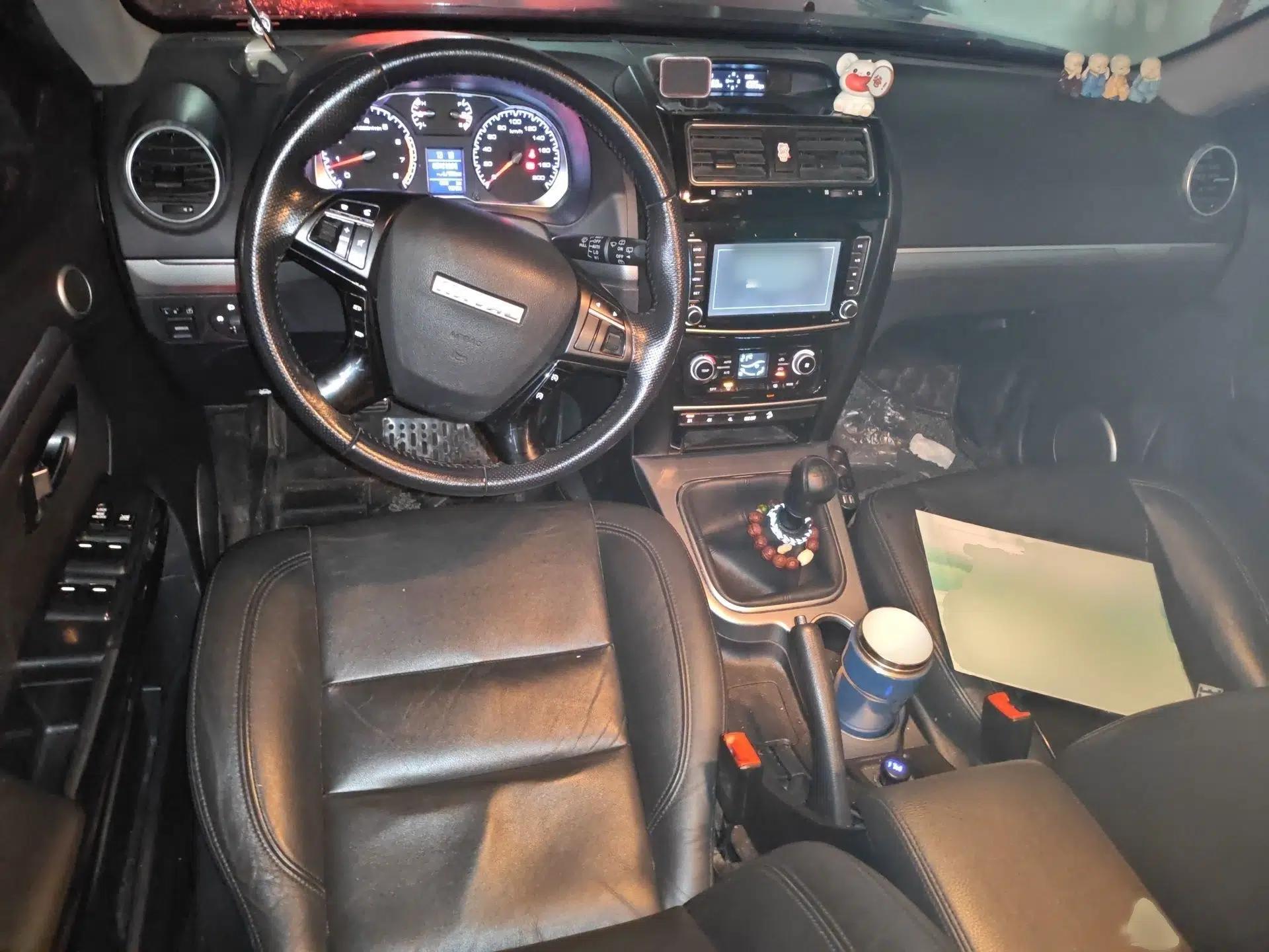 Haval H5 Classic 2018 Classic Edition 2.0T Manual 4x4 Prestige Model — миниатюра 18