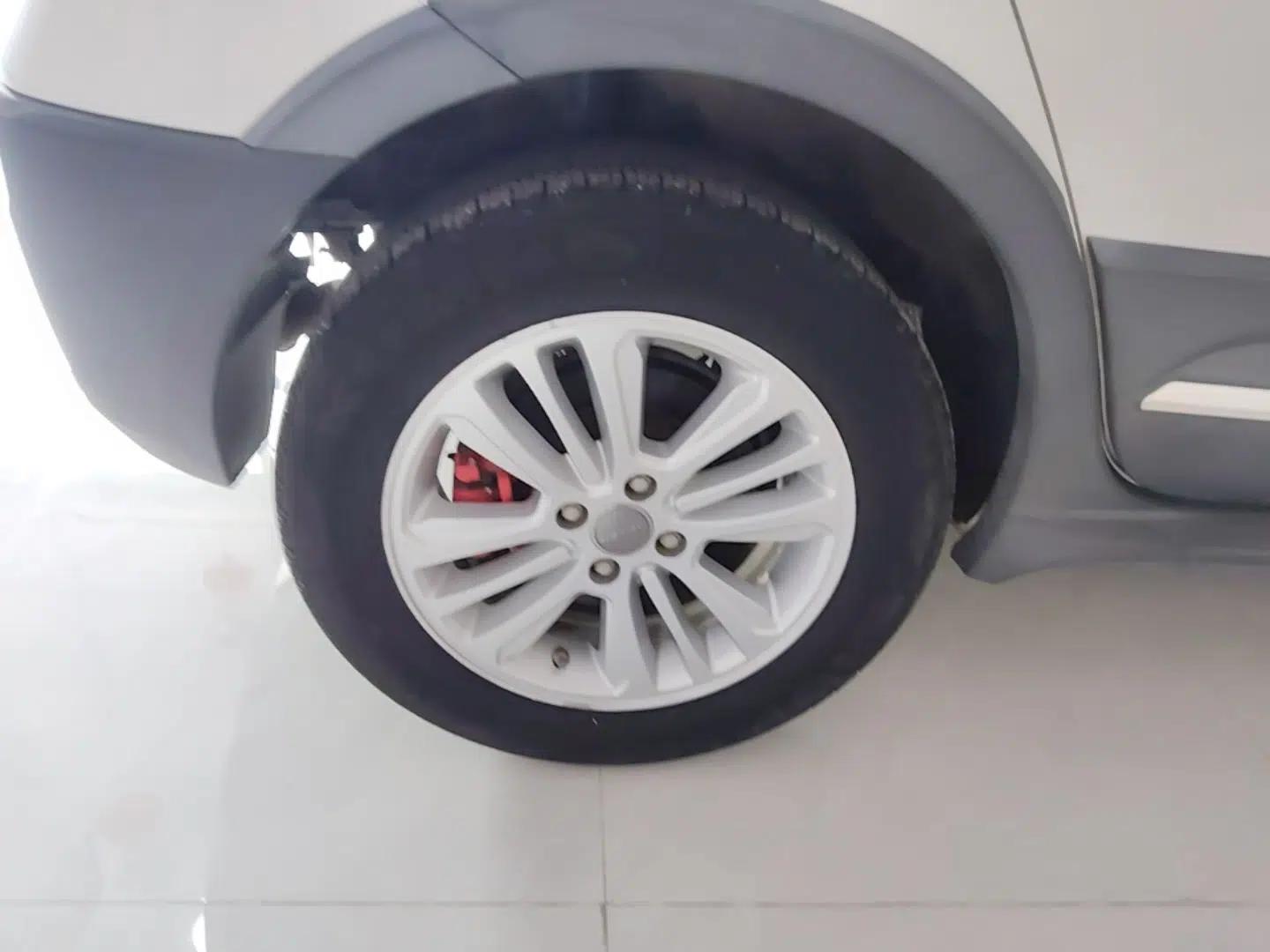 Haval H1 2015 1.5L Manual Urban Model — миниатюра 10