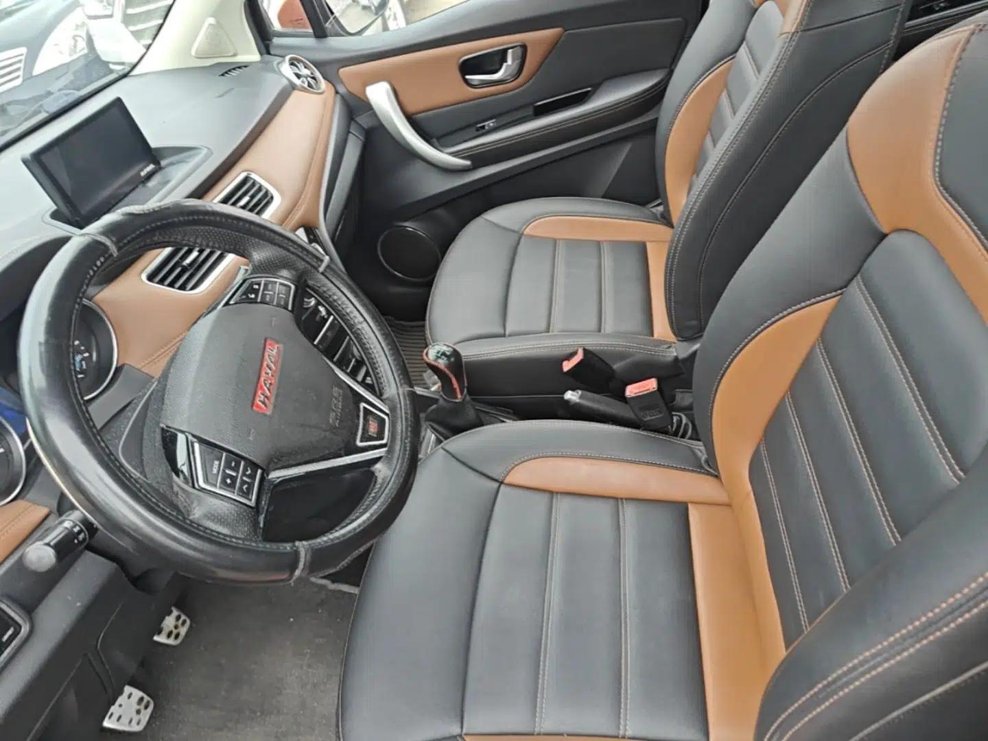 Haval H1 2015 1.5L Manual Luxury Model — миниатюра 18