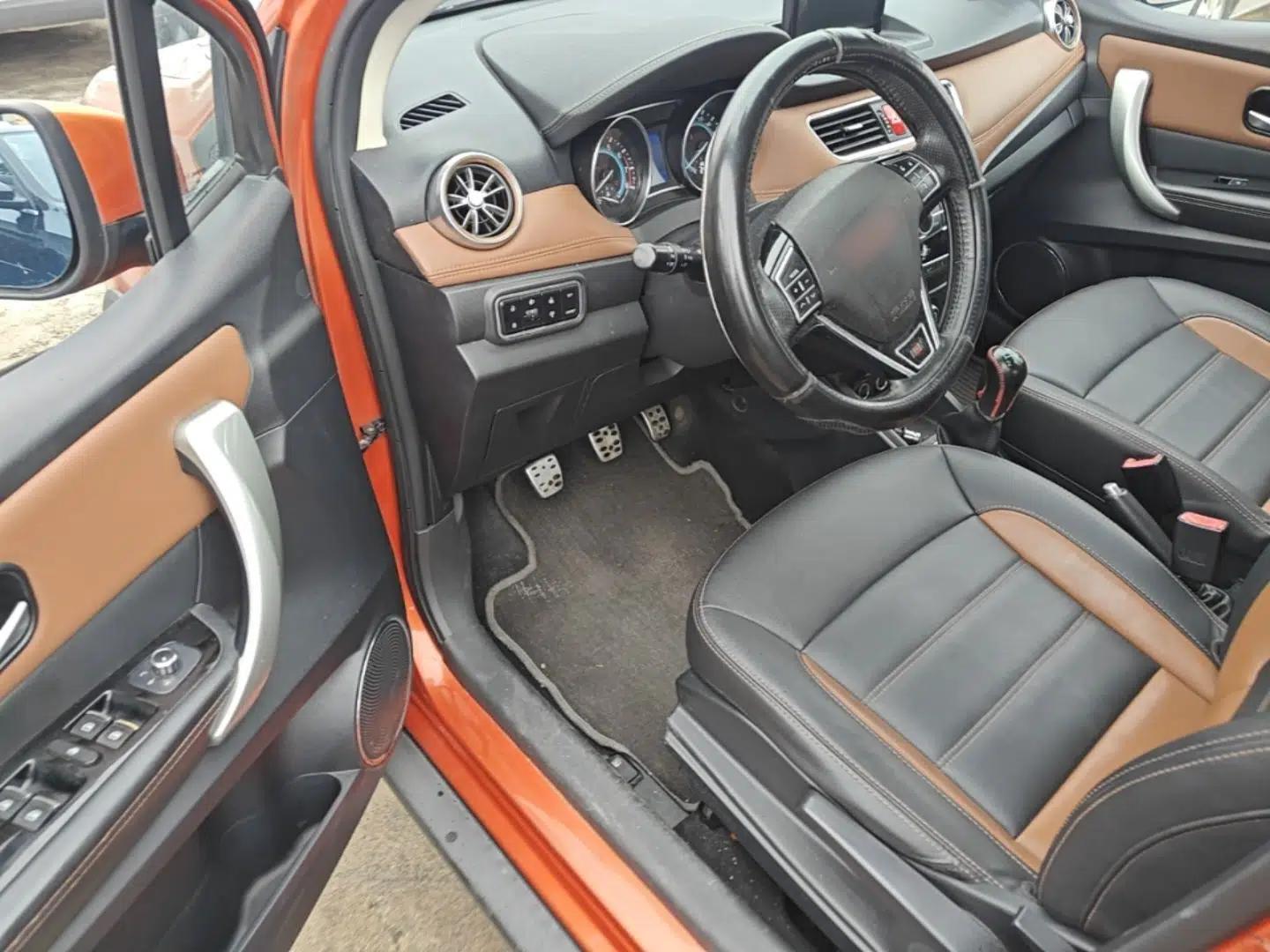 Haval H1 2015 1.5L Manual Luxury Model — миниатюра 19