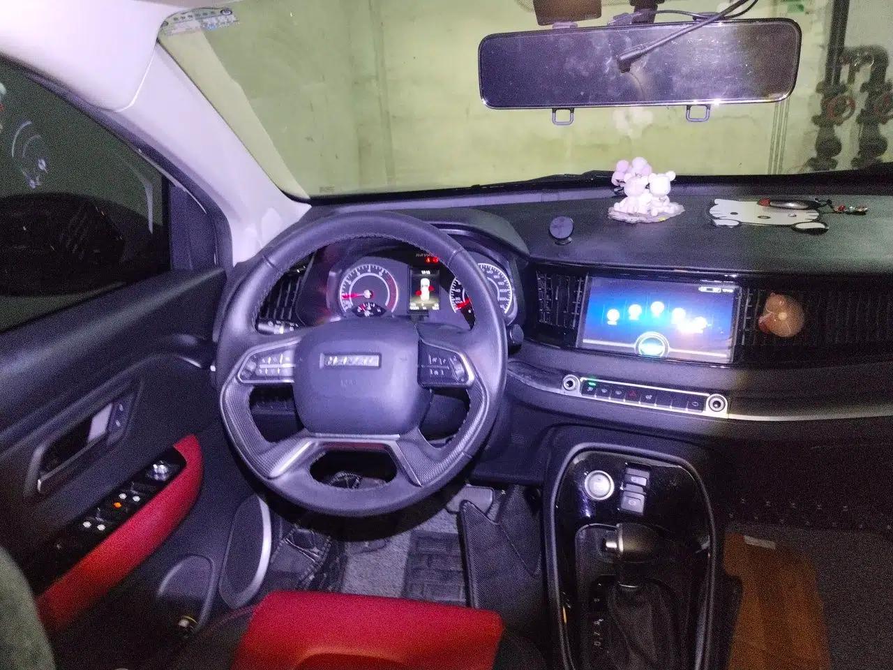 Haval H2s 2018 Blue Label 1.5T Dual-Clutch ZhiShang Model — миниатюра 11