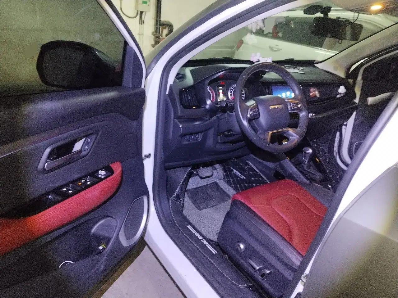 Haval H2s 2018 Blue Label 1.5T Dual-Clutch ZhiShang Model — миниатюра 17