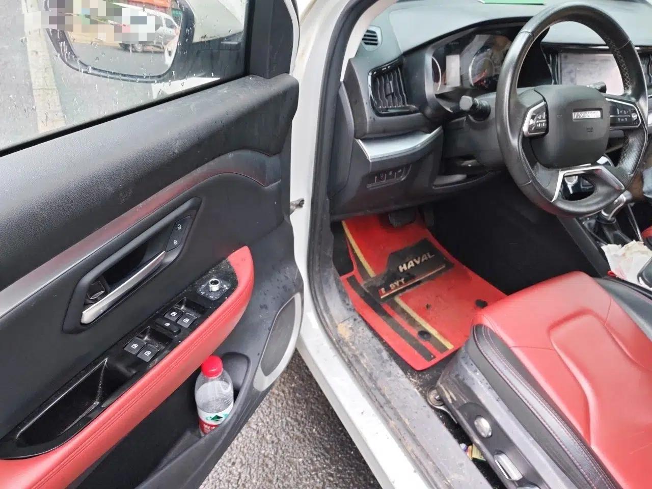 Haval H2s 2018 Red-Label 1.5T Dual-Clutch ZhiShang Model — миниатюра 19