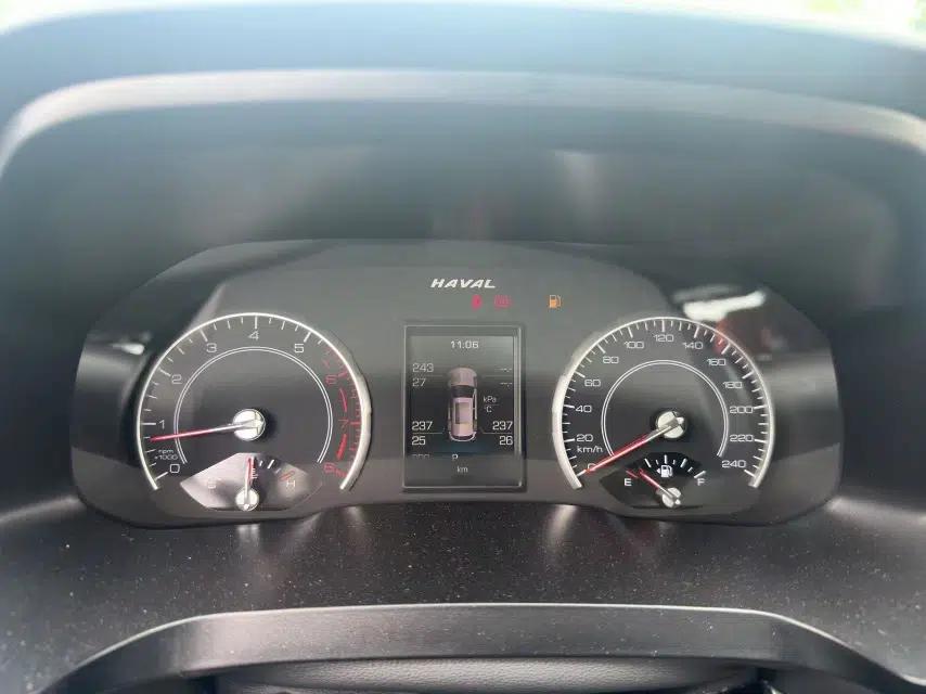 Haval H2s 2017 Blue Label 1.5T Dual-Clutch Luxury Model — миниатюра 19