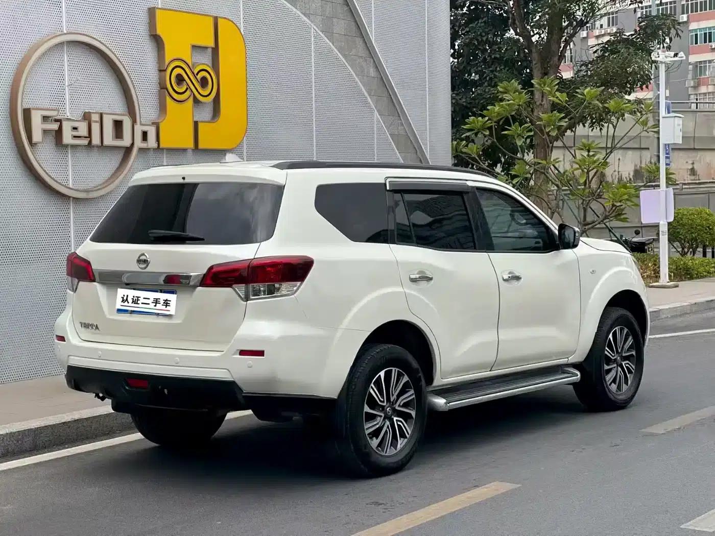 Terra 2018 2.5L Automatic 2WD Luxury Edition — миниатюра 5
