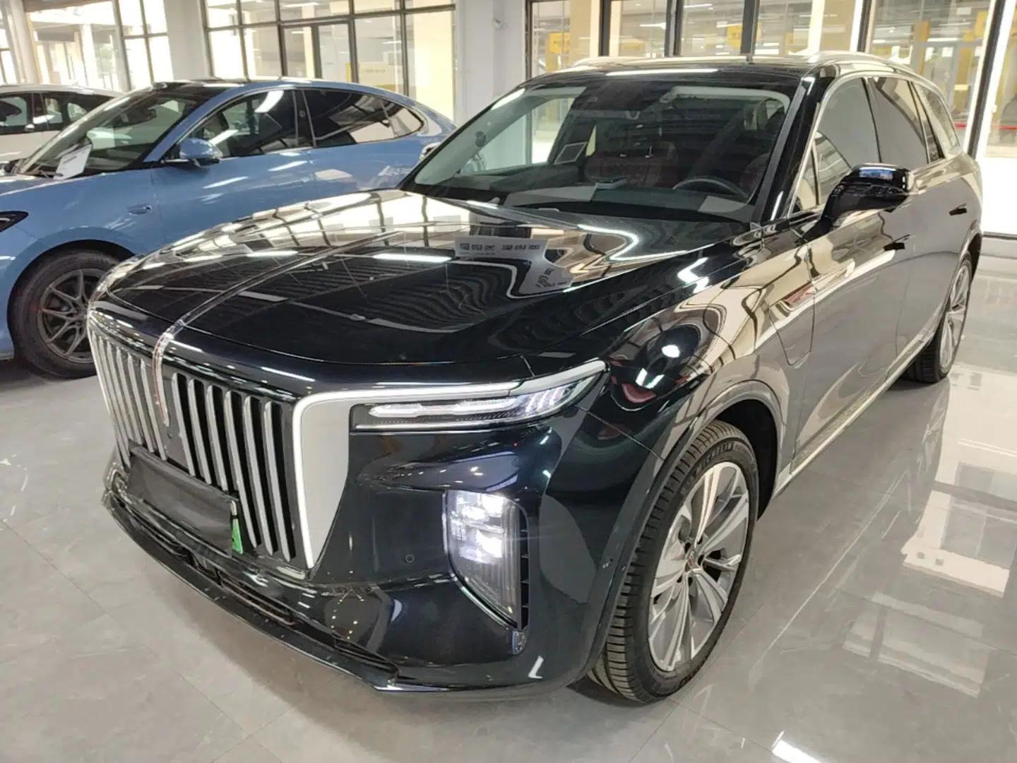 Hongqi E-HS9 2022 690 km Range Flagship Edition Six Seats — миниатюра 1