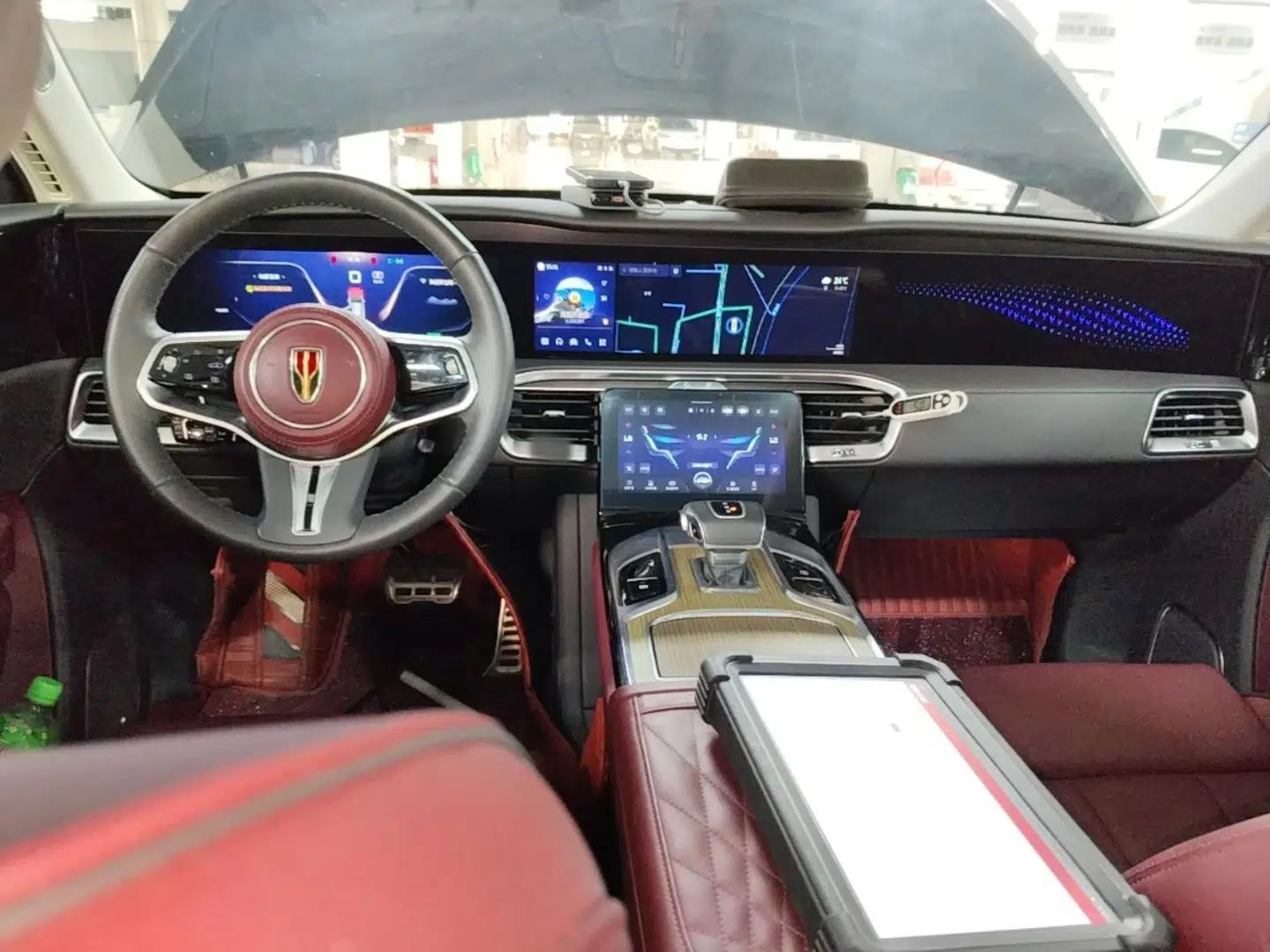 Hongqi E-HS9 2022 690 km Range Flagship Edition Six Seats — миниатюра 12