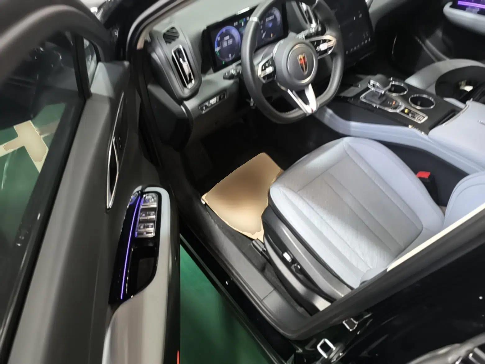 Hongqi HS3 PHEV 2024 PHEV 115km Jingwei Edition — миниатюра 19