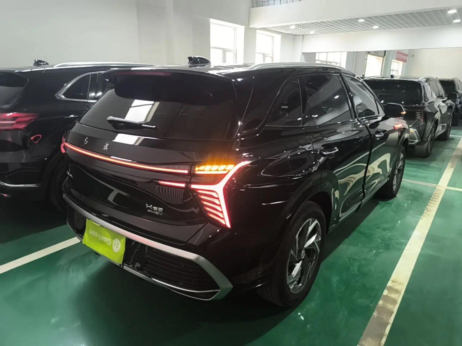 Hongqi HS3 PHEV 2024 PHEV 115km Jingwei Edition — миниатюра 6