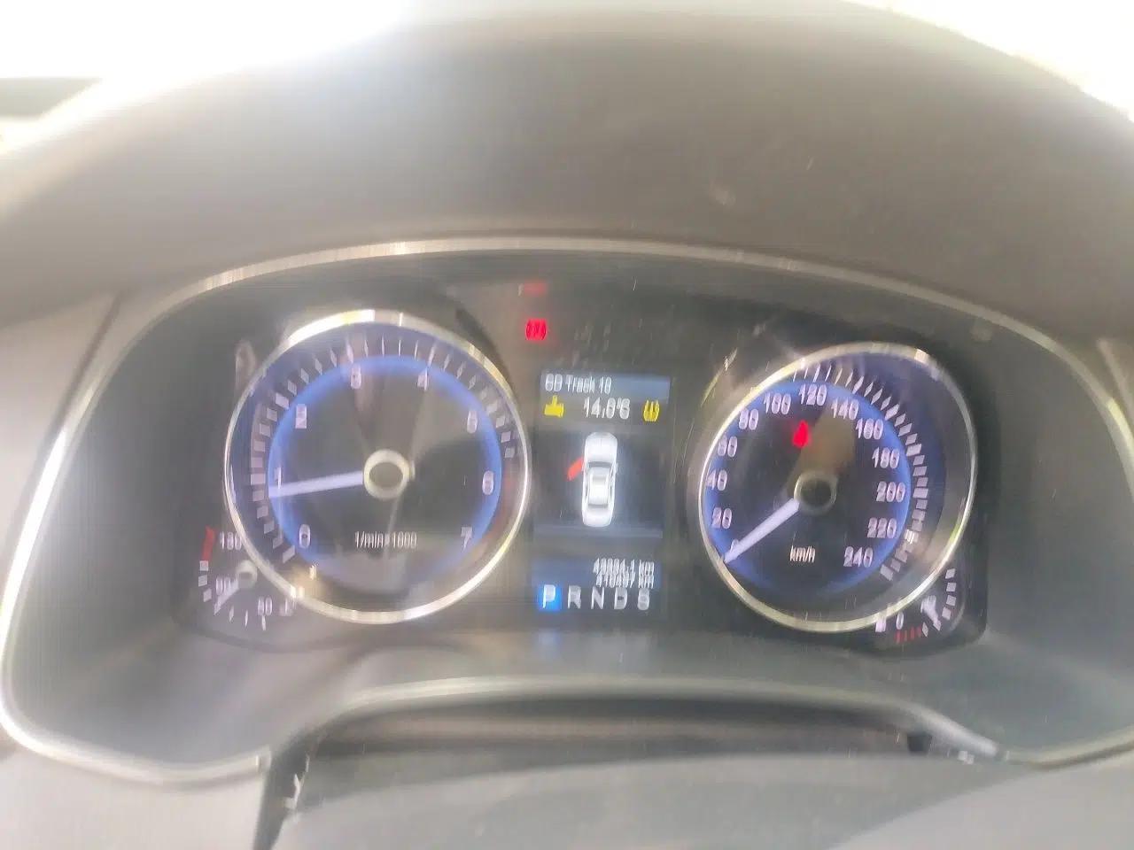 Hongqi H7 2015 2.0T Luxury Model — миниатюра 12