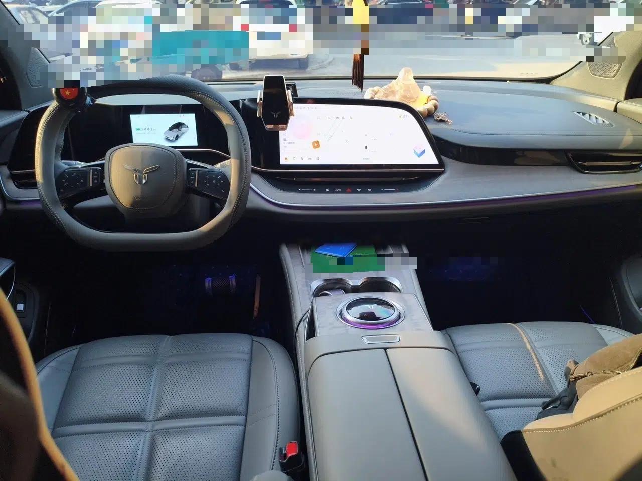 Hongqi Tiangong 08 2025 680 All-Wheel Drive Smart Selection Edition — миниатюра 10