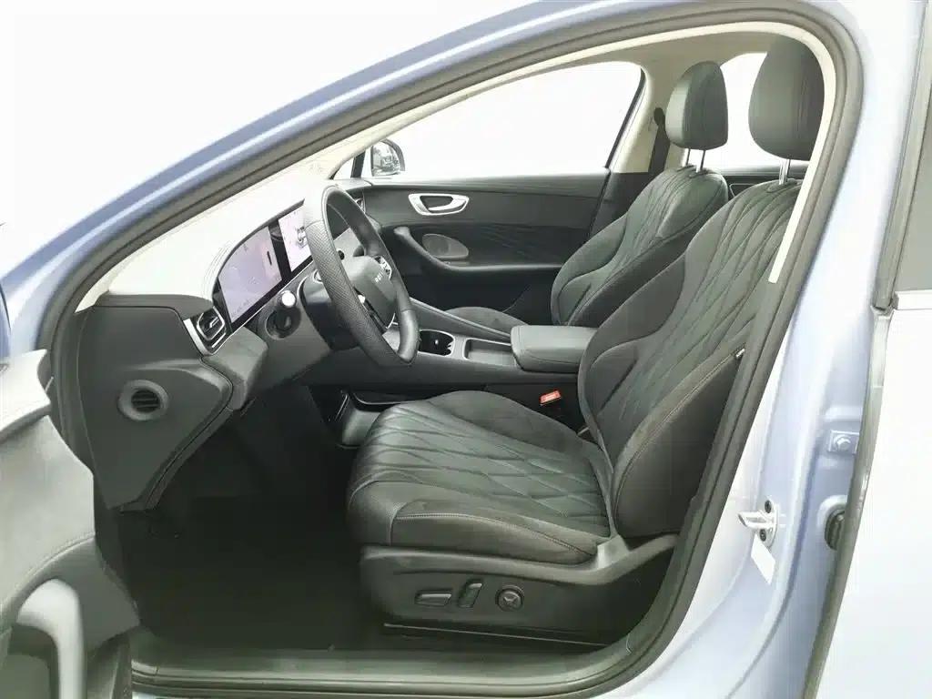 Roewe D7 2023 DMH 125km Premium Edition — миниатюра 10