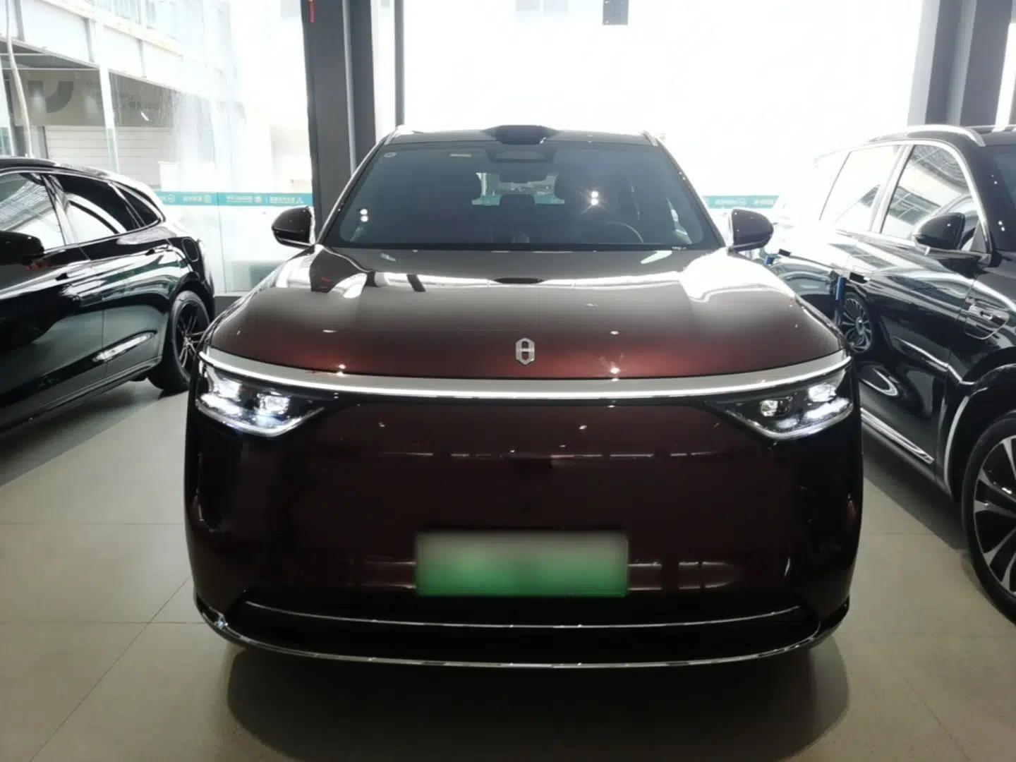 Hima AITO M8 2025 Extended-Range Ultra Version 53.4 kWh 5-Seater Edition — миниатюра 2