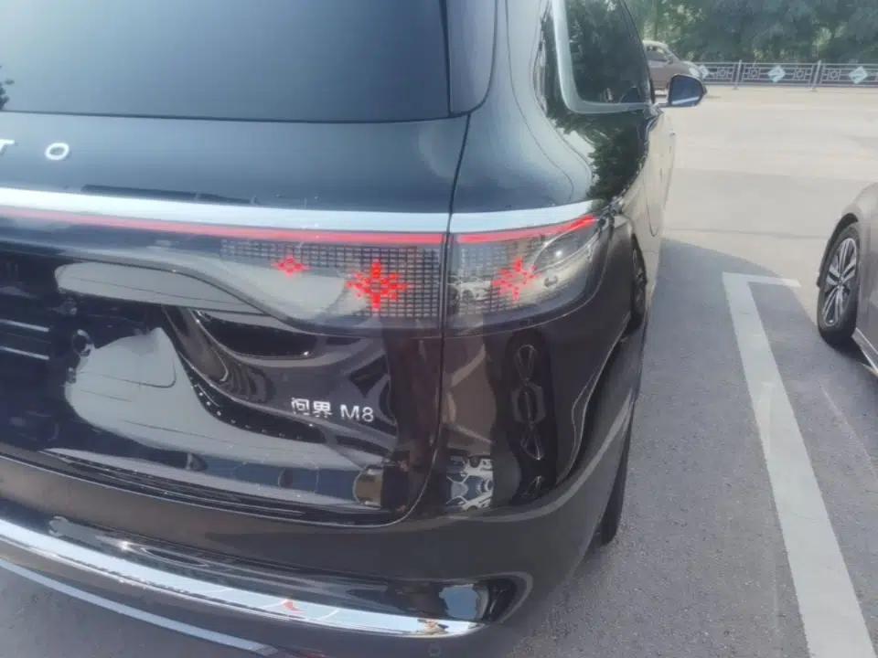 Hima AITO M8 2025 Extended-Range Max+ Version 53.4 kWh 5-Seater Edition — миниатюра 7