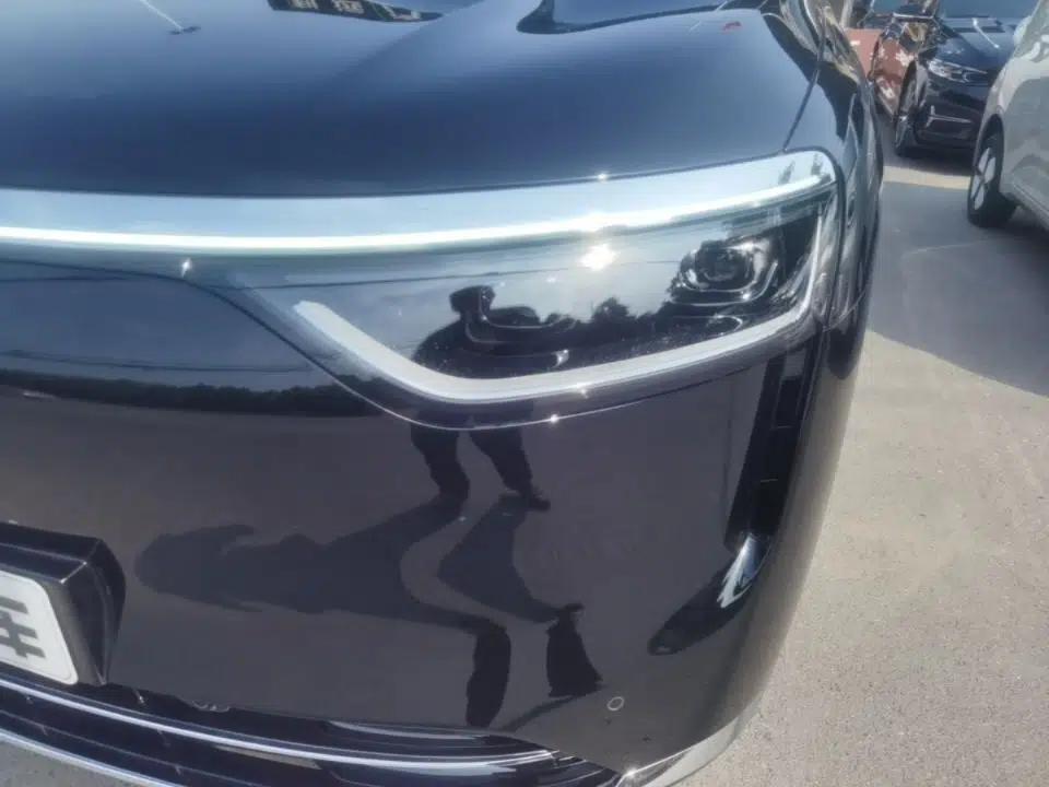 Hima AITO M8 2025 Extended-Range Max+ Version 53.4 kWh 5-Seater Edition — миниатюра 9