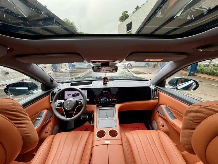 Hima AITO M8 2025 Extended-Range Ultra Version 53.4 kWh 6-Seater Edition — миниатюра 29