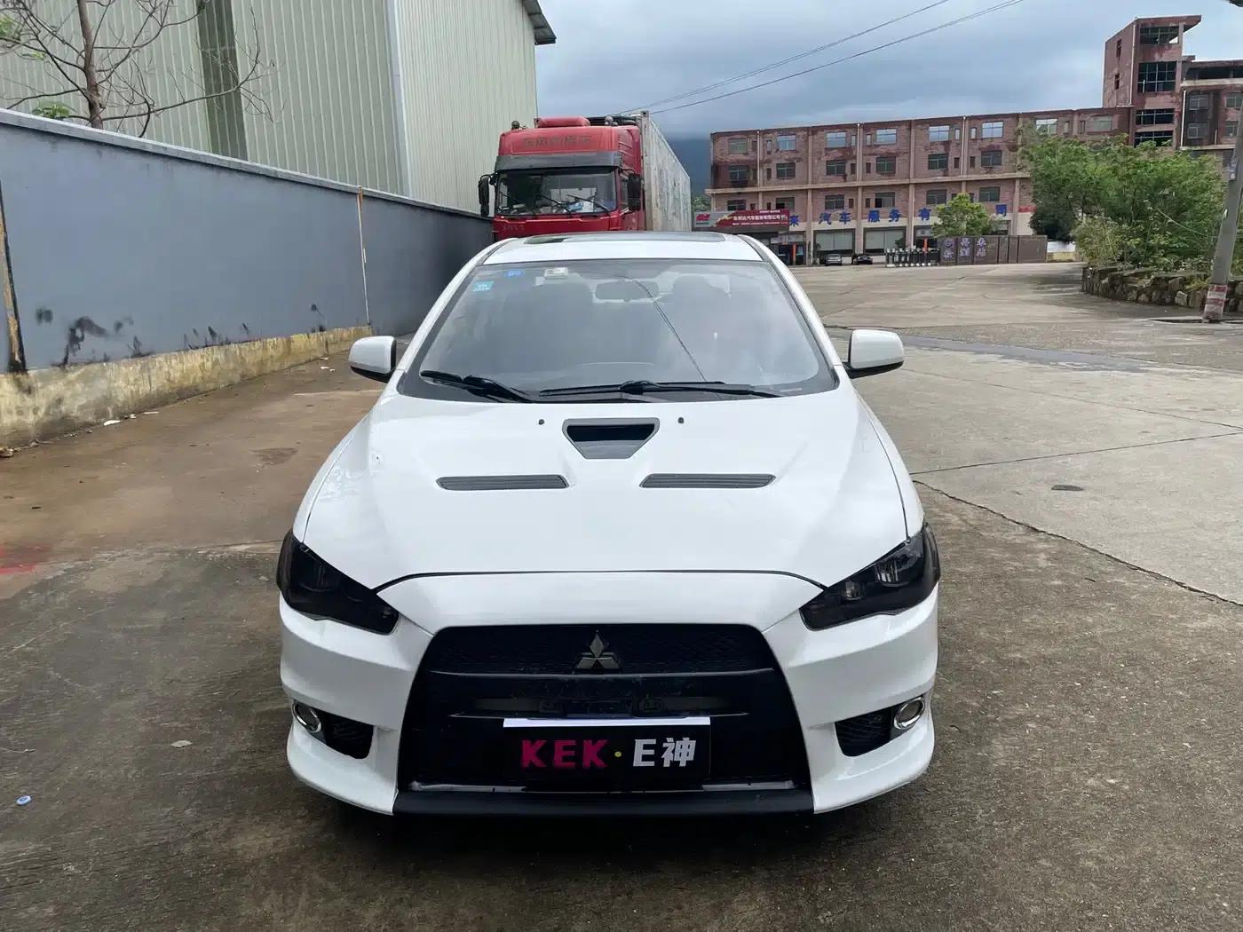 Lancer EX 2010 Luxury Edition 1.8L Manual — миниатюра 1