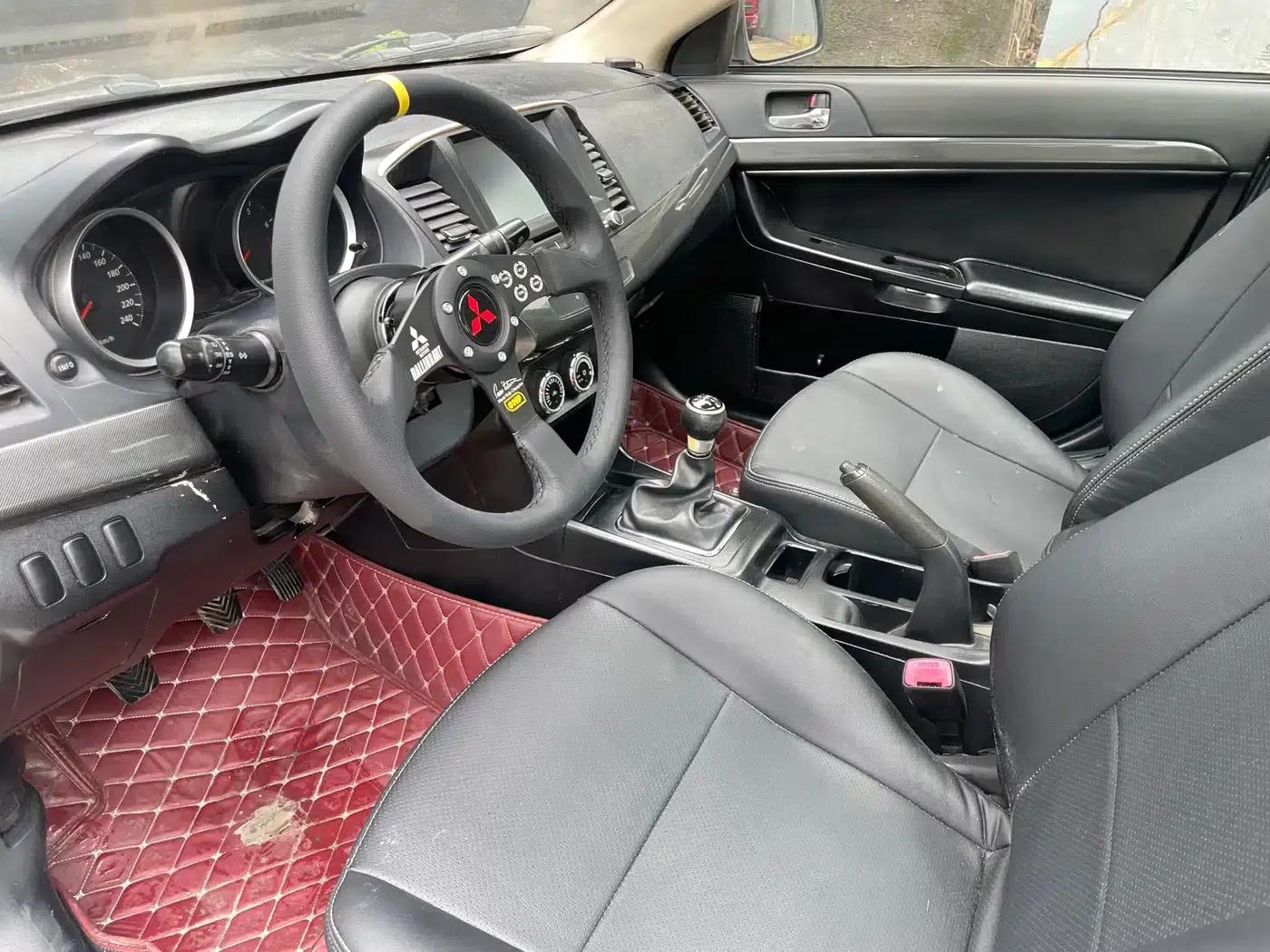 Lancer EX 2010 Luxury Edition 1.8L Manual — миниатюра 10