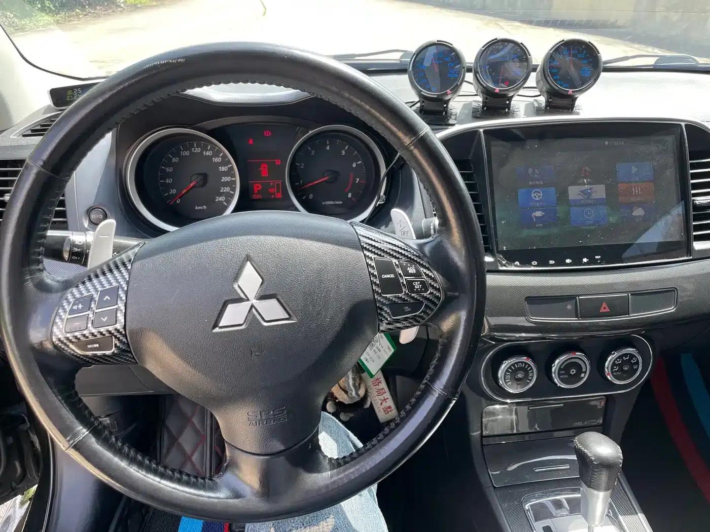 Lancer EX 2011 Yaris L 2.0L CVT Flagship Edition — миниатюра 13