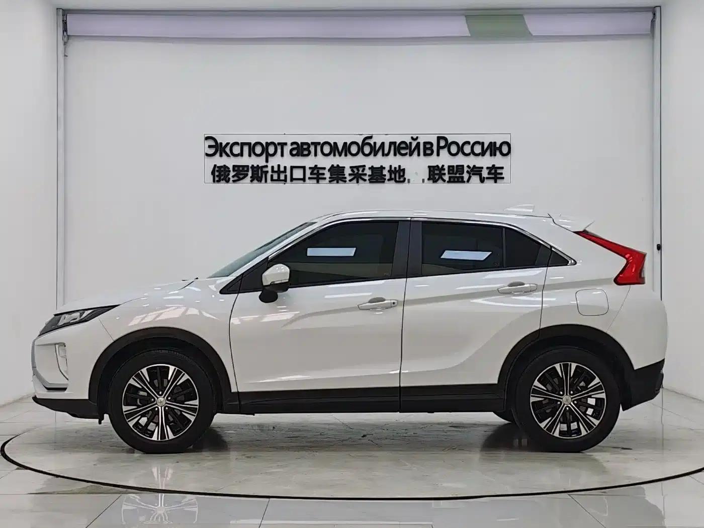 Eclipse Cross 2022 1.5T CVT 2WD Fearless Edition — миниатюра 5