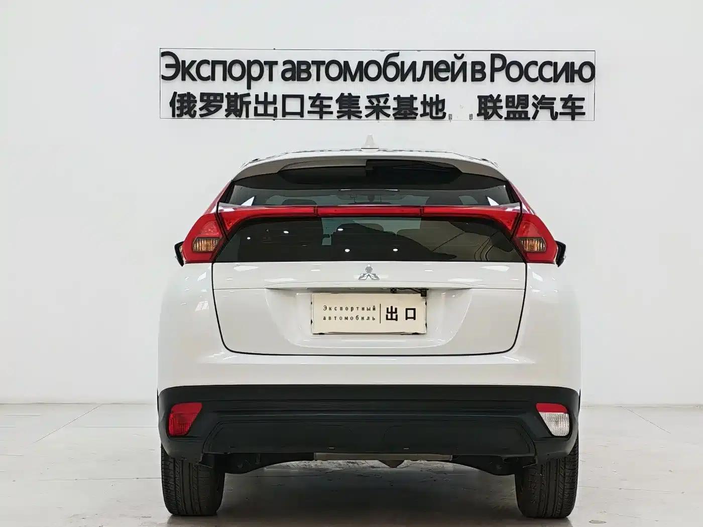 Eclipse Cross 2022 1.5T CVT 2WD Fearless Edition — миниатюра 6