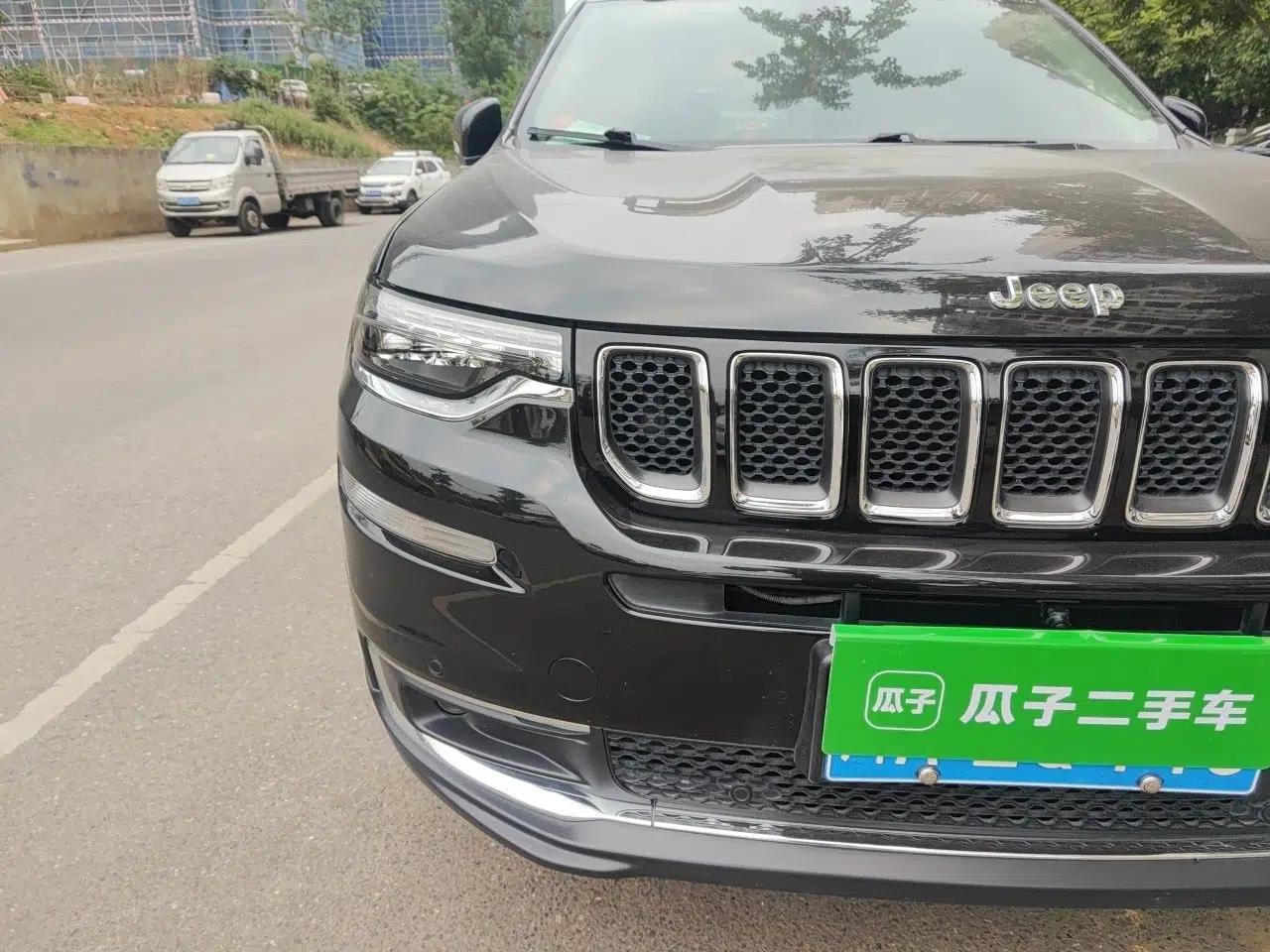 Jeep Grand Commander 2020 2.0T Two-Wheel Drive Elite Version — миниатюра 7