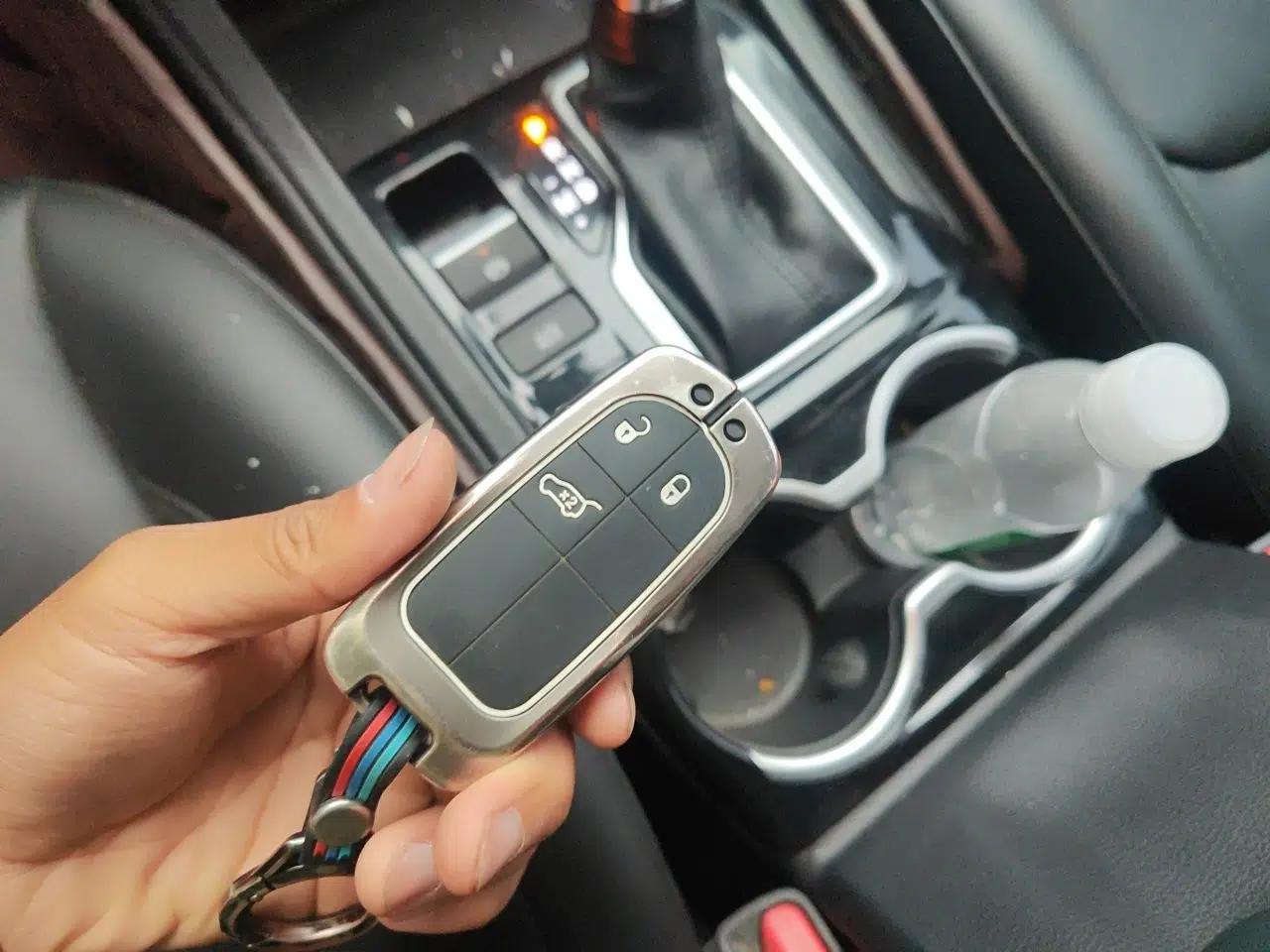 Jeep Grand Commander 2020 2.0T Two-Wheel Drive Elite Version — миниатюра 9