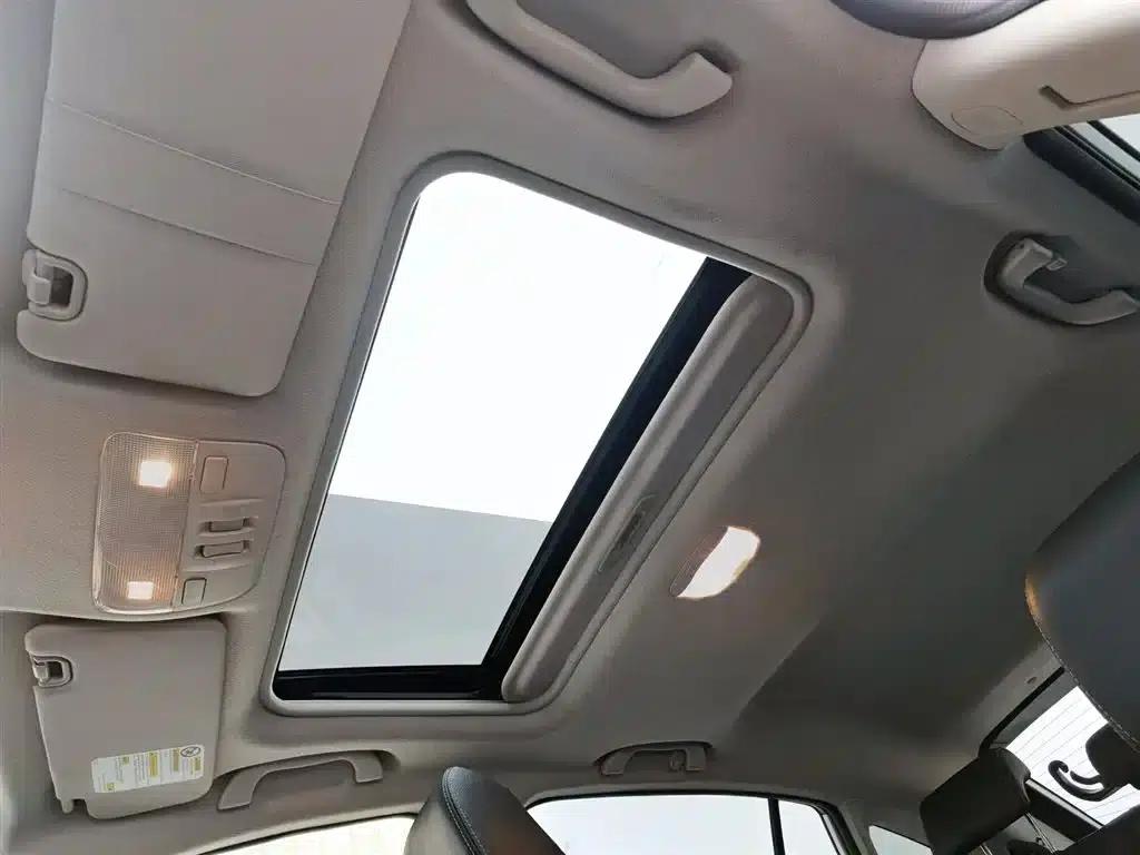 Subaru XV 2012 2.0i Luxury Edition — миниатюра 14