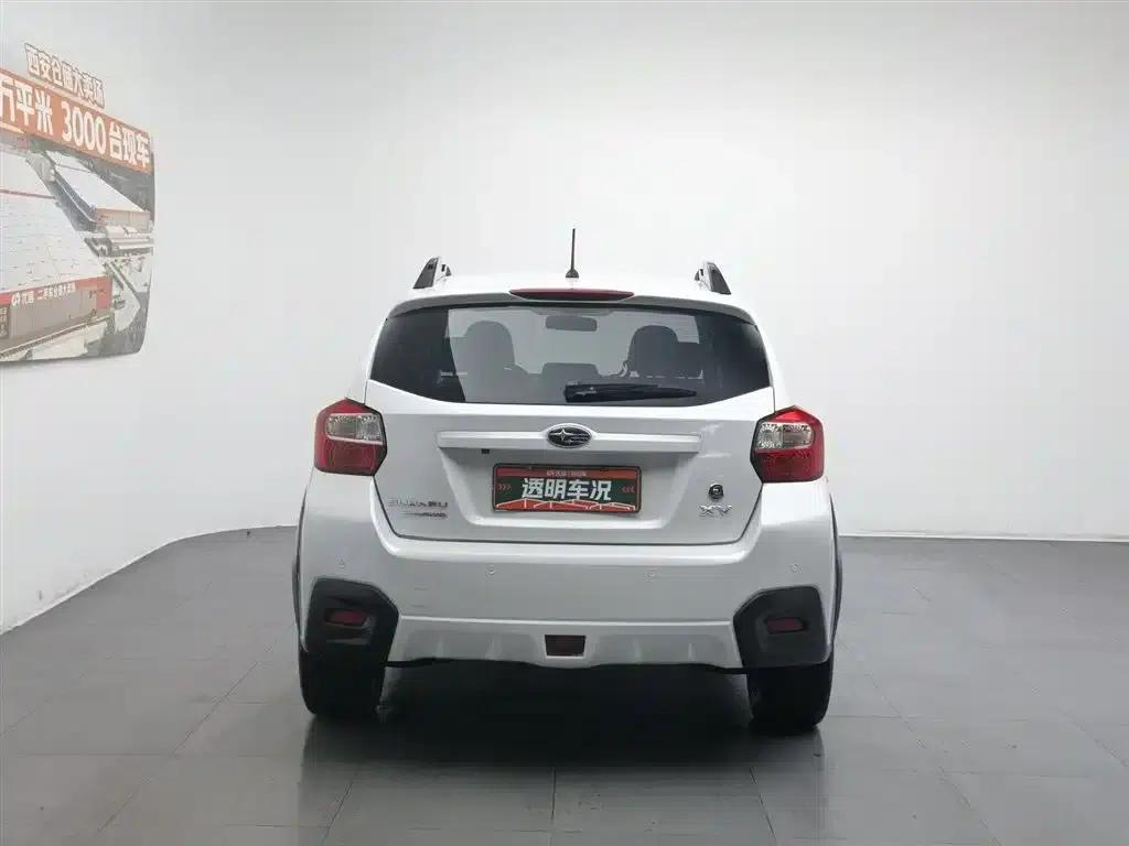 Subaru XV 2012 2.0i Luxury Edition — миниатюра 4