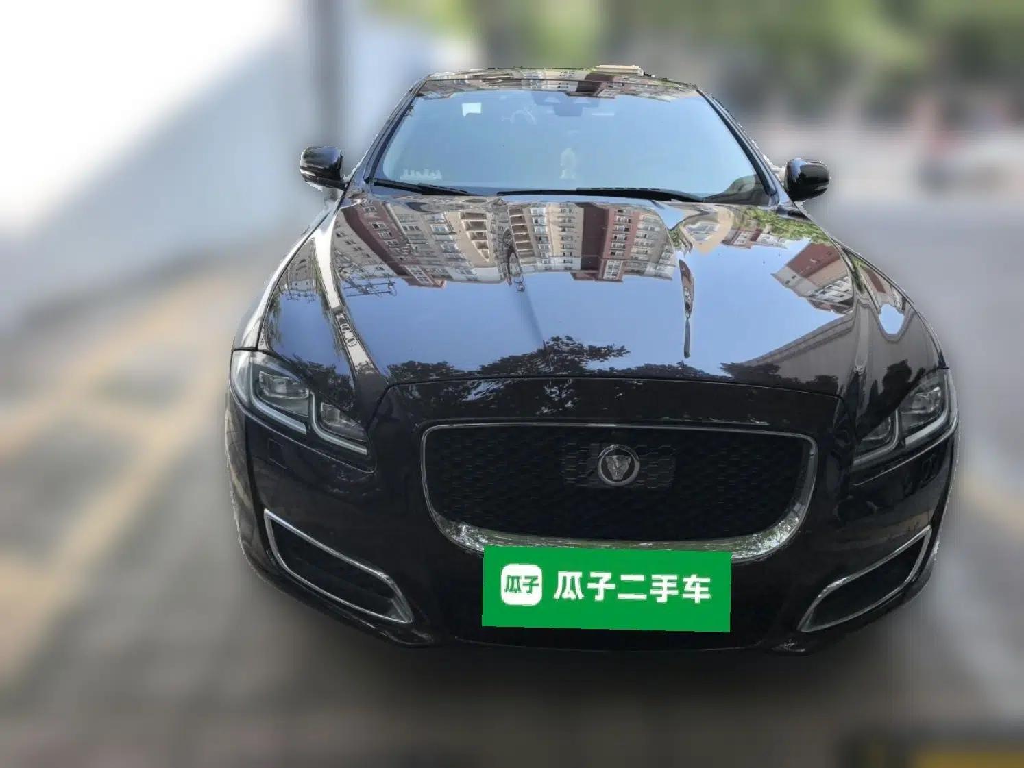 Jaguar XJ 2018 XJL 3.0 SC Two-Wheel-Drive Panoramic Business Edition — миниатюра 2