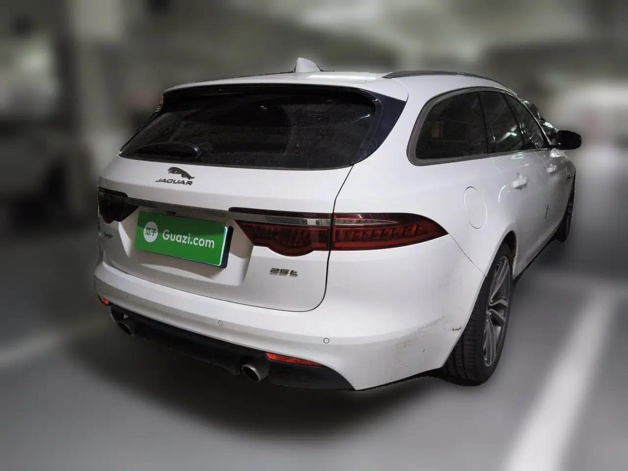 Jaguar XF 2018 XF Sportbrake 2.0T 250 PS Two-Wheel-Drive Luxury Edition — миниатюра 6