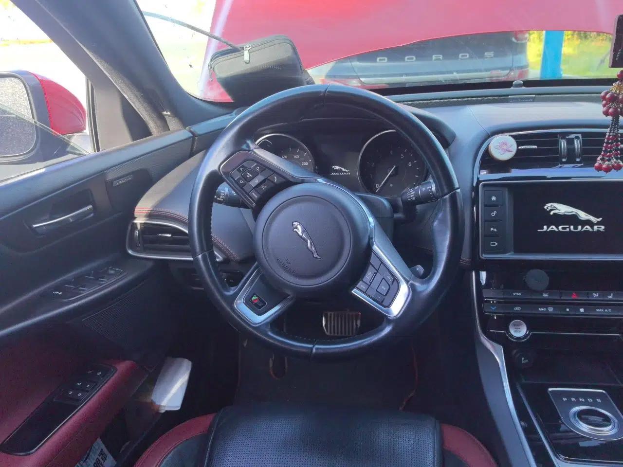 Jaguar XE 2017 3.0 SC 340 PS S — миниатюра 11