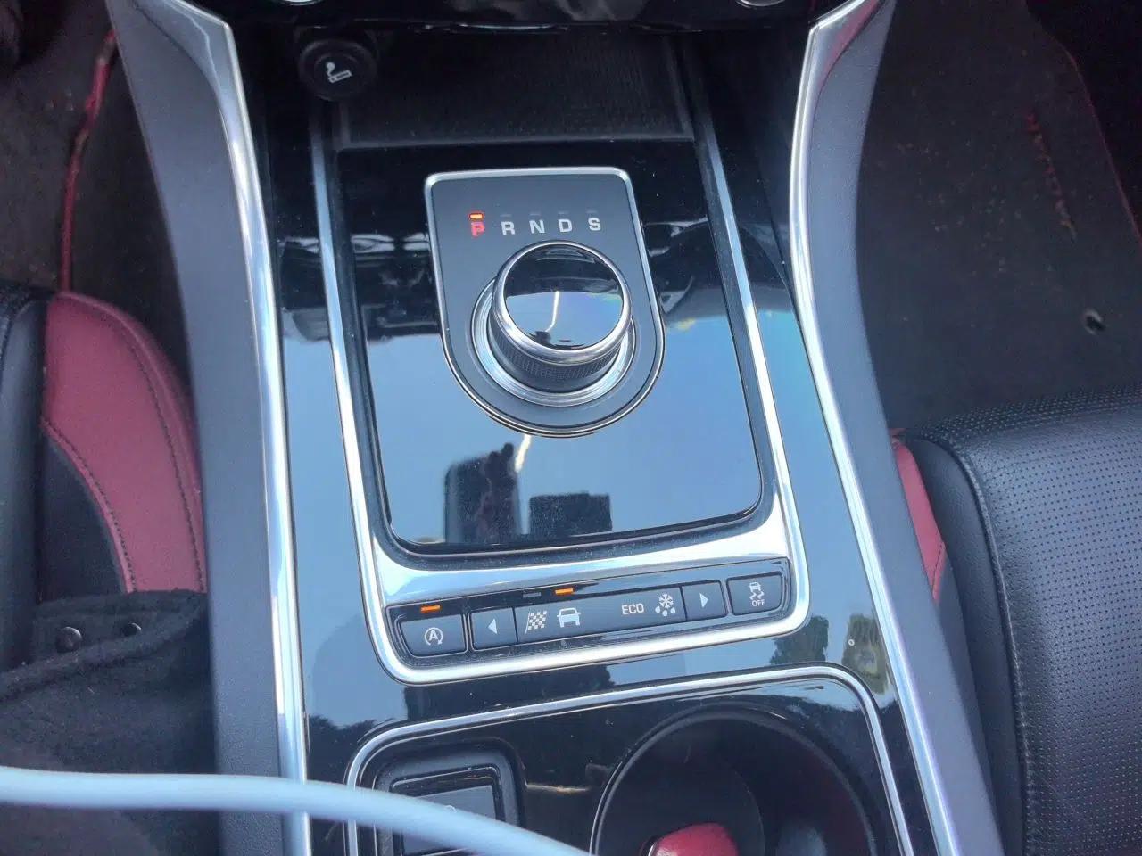 Jaguar XE 2017 3.0 SC 340 PS S — миниатюра 15