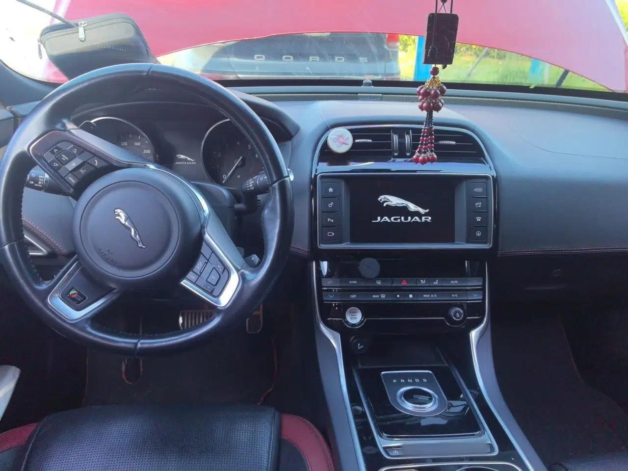 Jaguar XE 2017 3.0 SC 340 PS S — миниатюра 10