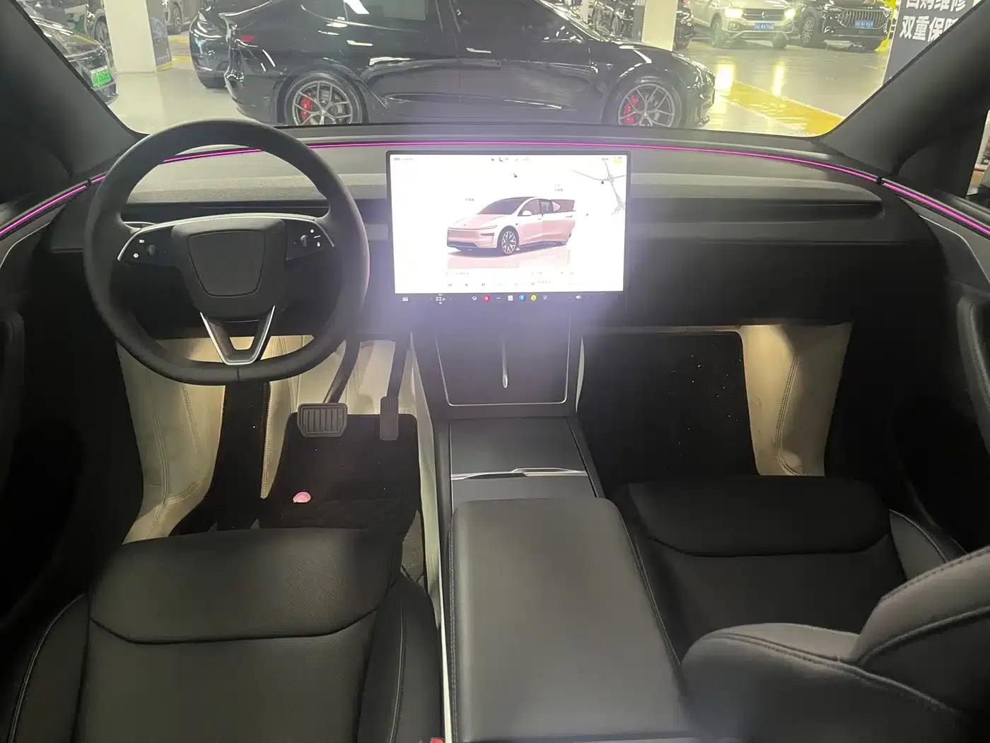 Model Y L 2025 Long Range All-Wheel Drive — миниатюра 7