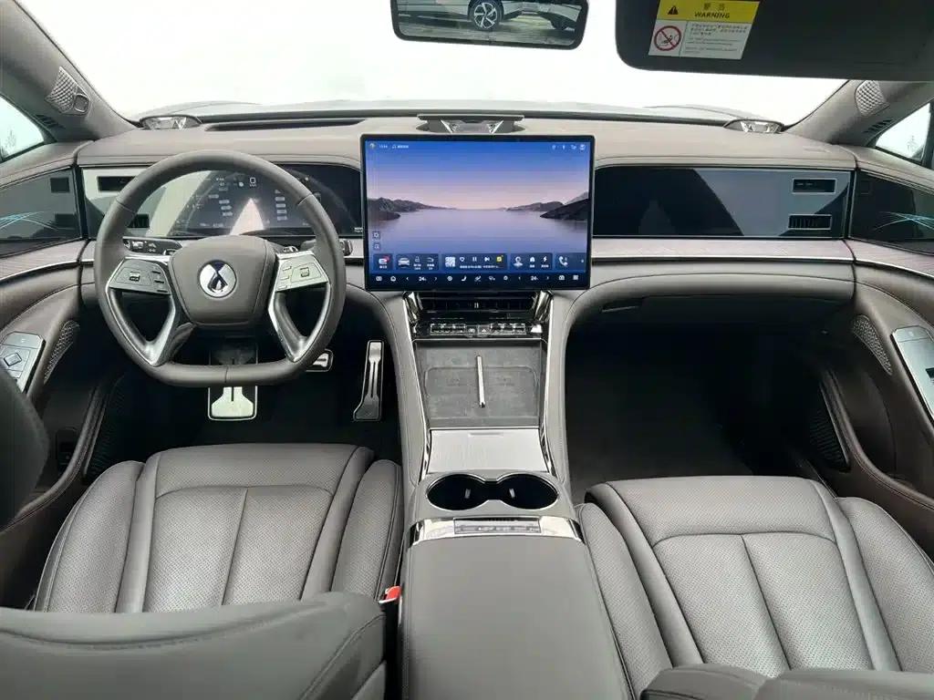 Denza Z9 2024 Model 1100km AWD Max Edition — миниатюра 6
