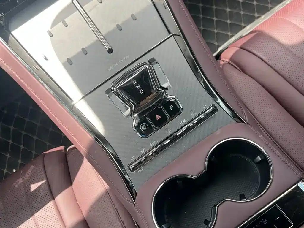 Denza Z9 GT 2024 1100 AWD Ultra Edition — миниатюра 19