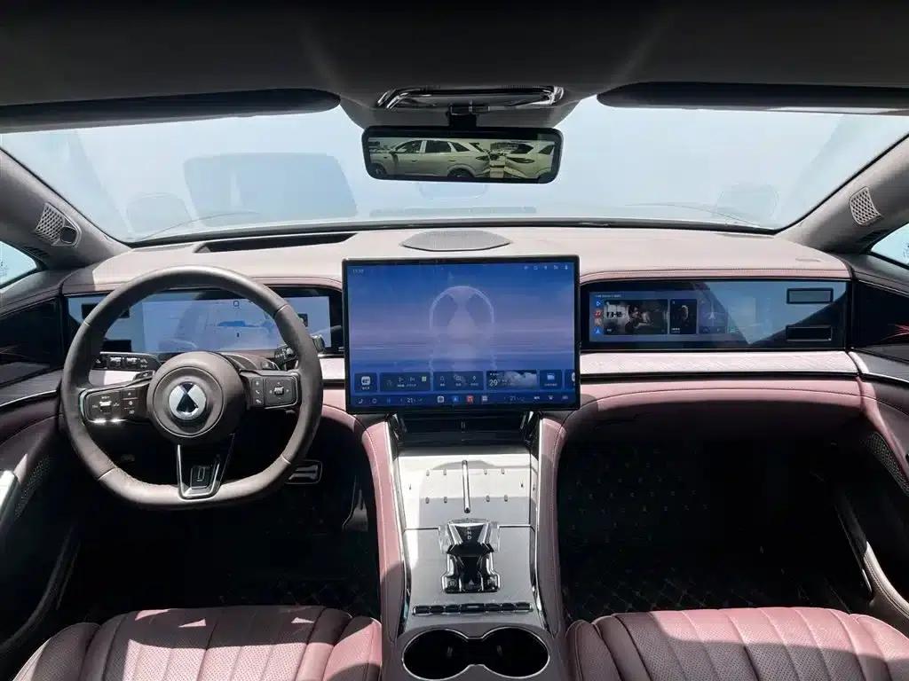 Denza Z9 GT 2024 1100 AWD Ultra Edition — миниатюра 6