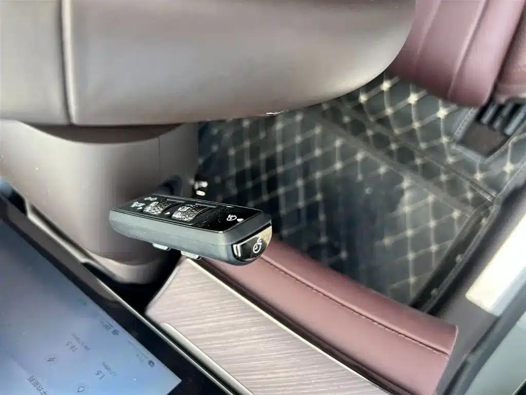 Denza Z9 GT 2024 1100 AWD Ultra Edition — миниатюра 9