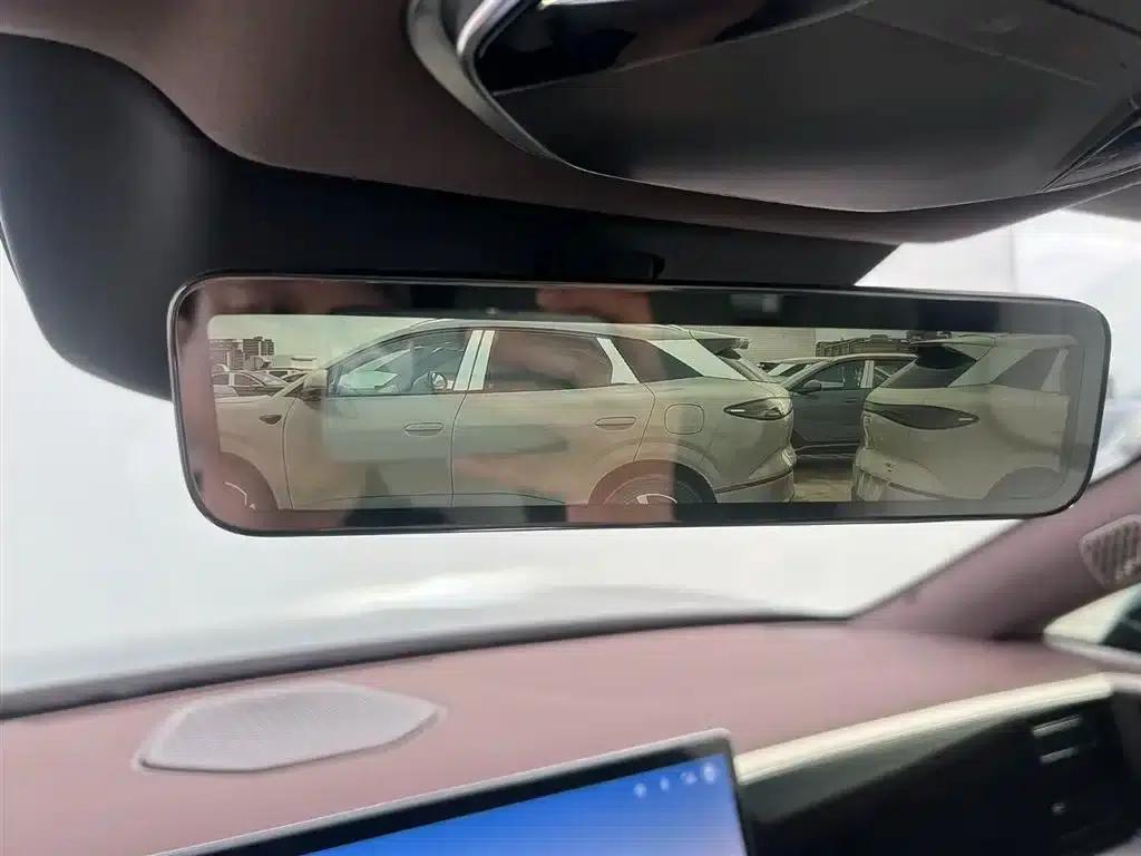Denza Z9 GT 2024 1100 AWD Max Edition — миниатюра 19