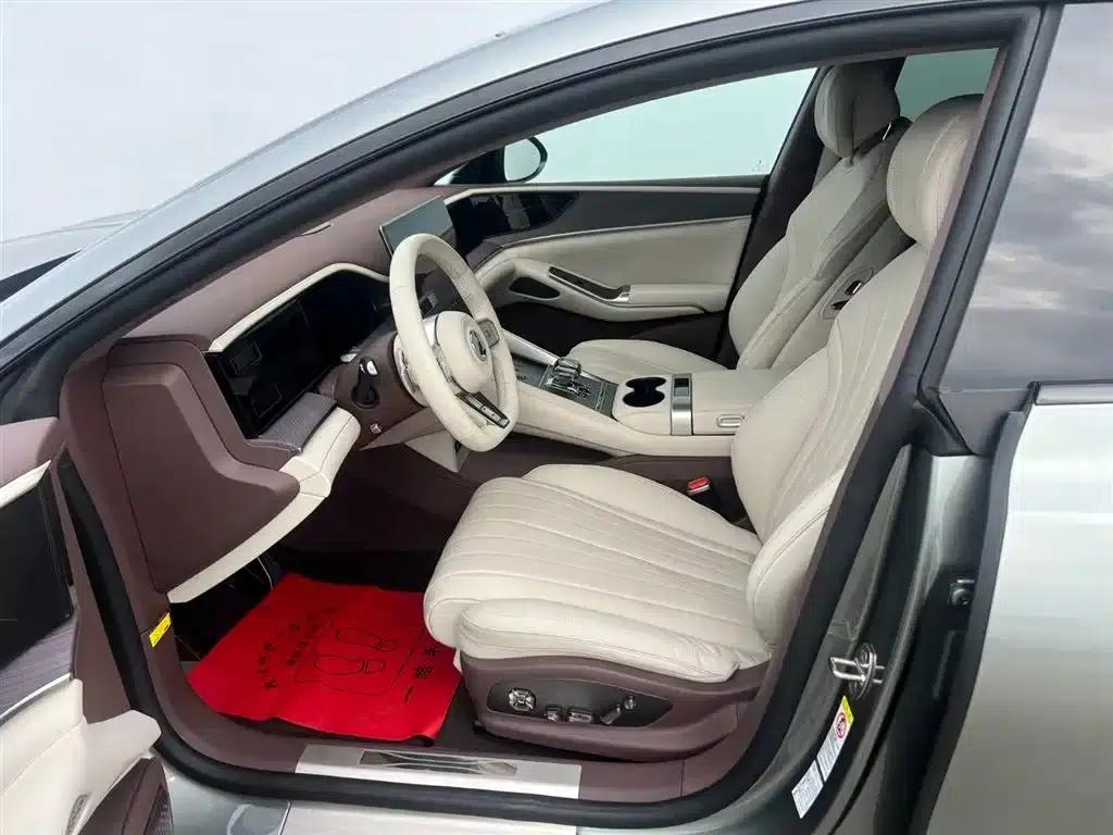 Denza Z9 GT 2024 1100 AWD Max Edition — миниатюра 7