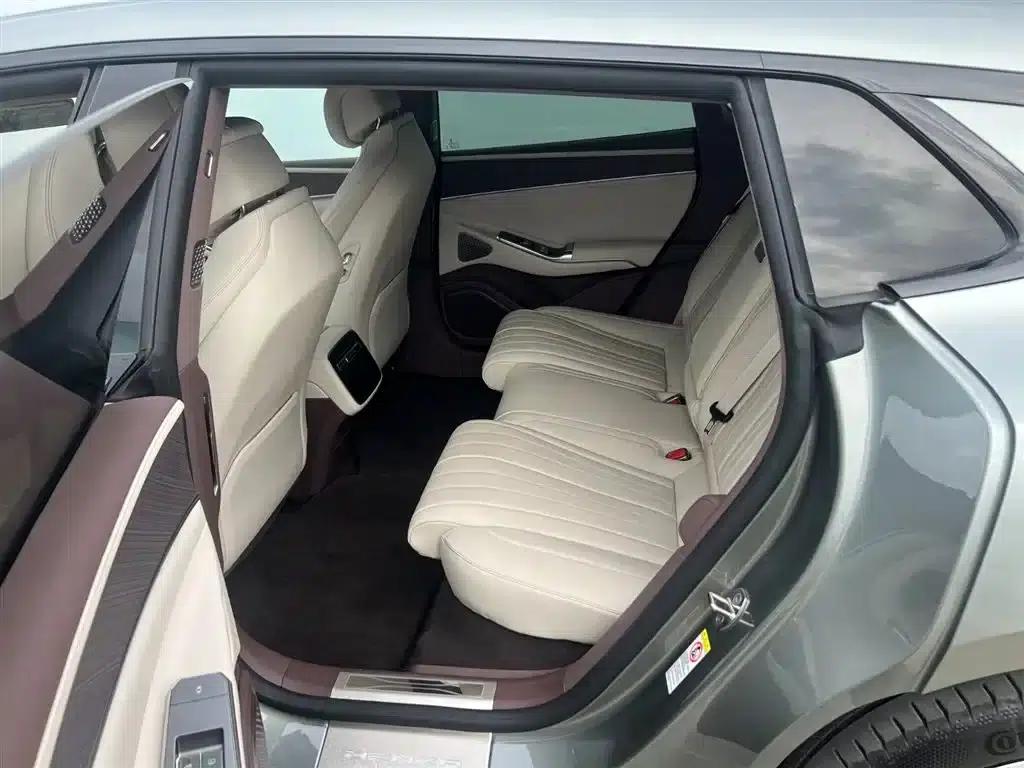 Denza Z9 GT 2024 1100 AWD Max Edition — миниатюра 8