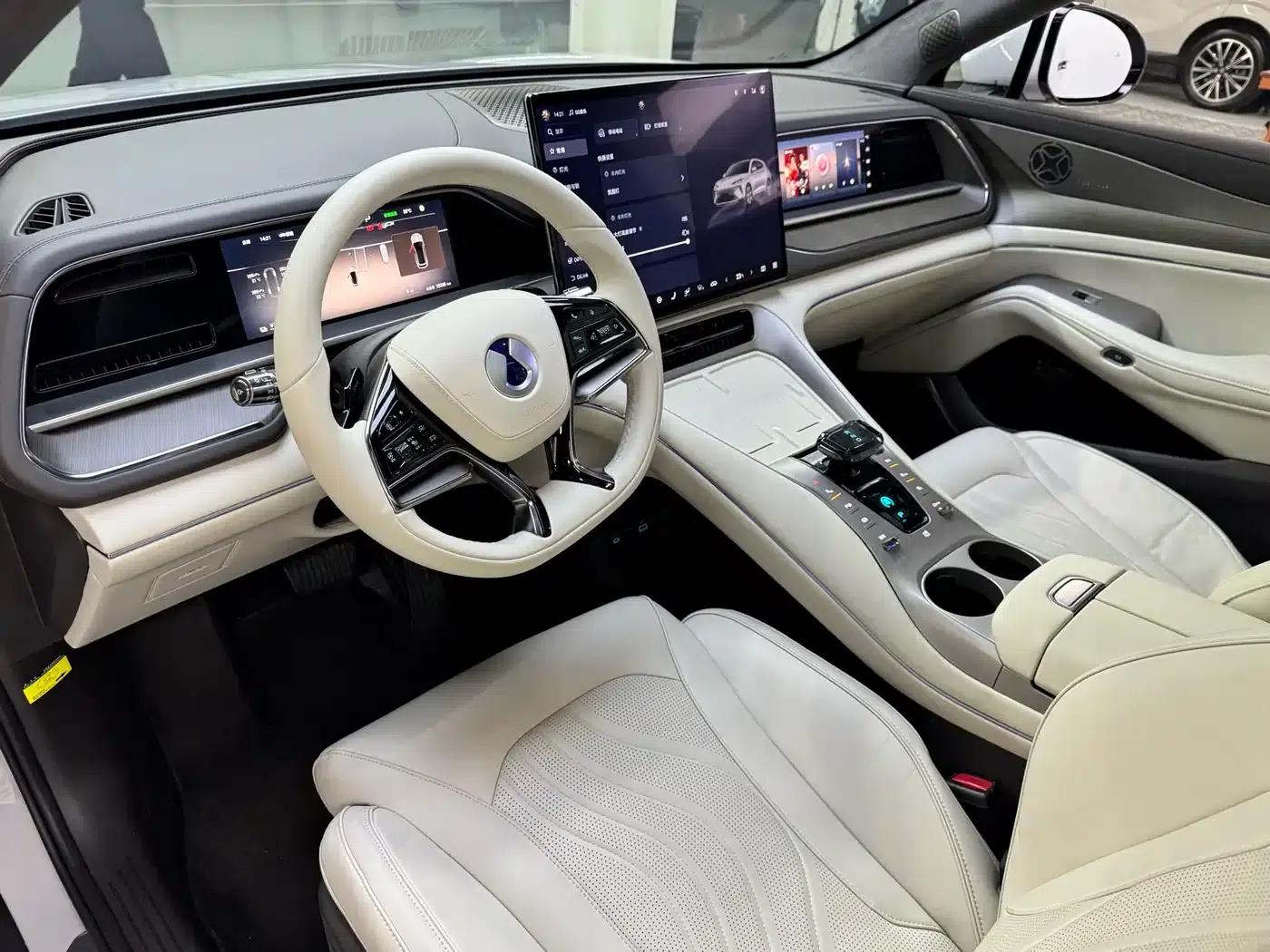 Denza N7 2024 702 Smart Driving Pro Edition — миниатюра 5