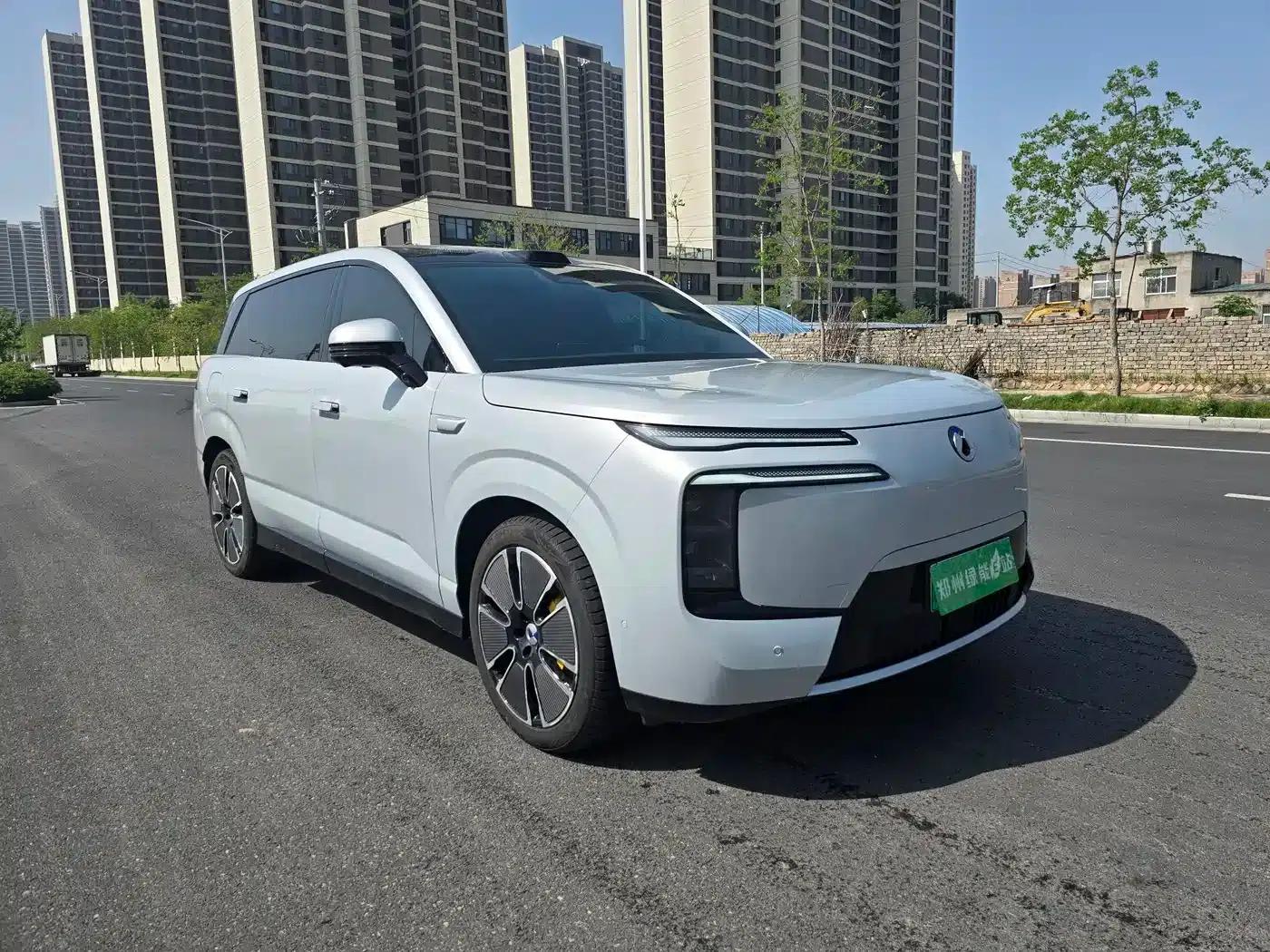Denza N8L 2025 Flagship Edition — миниатюра 3
