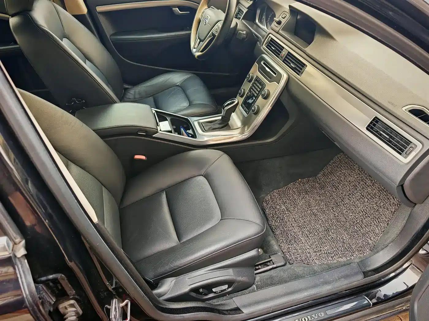 2014 Volvo S80L 2.0T T5 Smart Edition — миниатюра 8