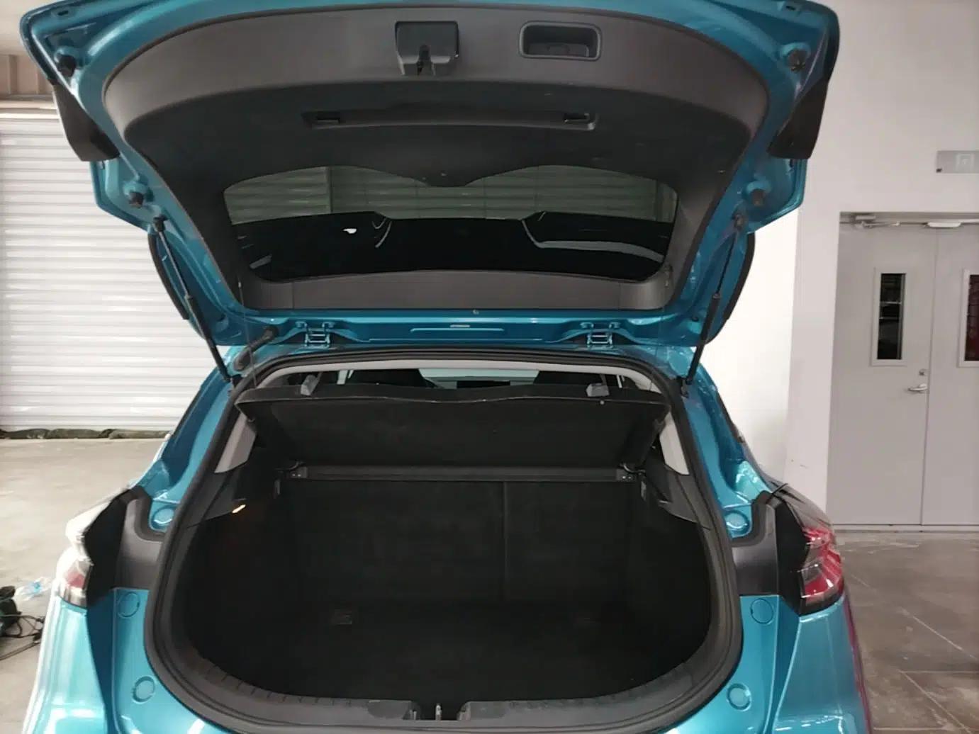 Geely Auto Emgrand S 2021 1.4T CVT Flagship Edition — миниатюра 22