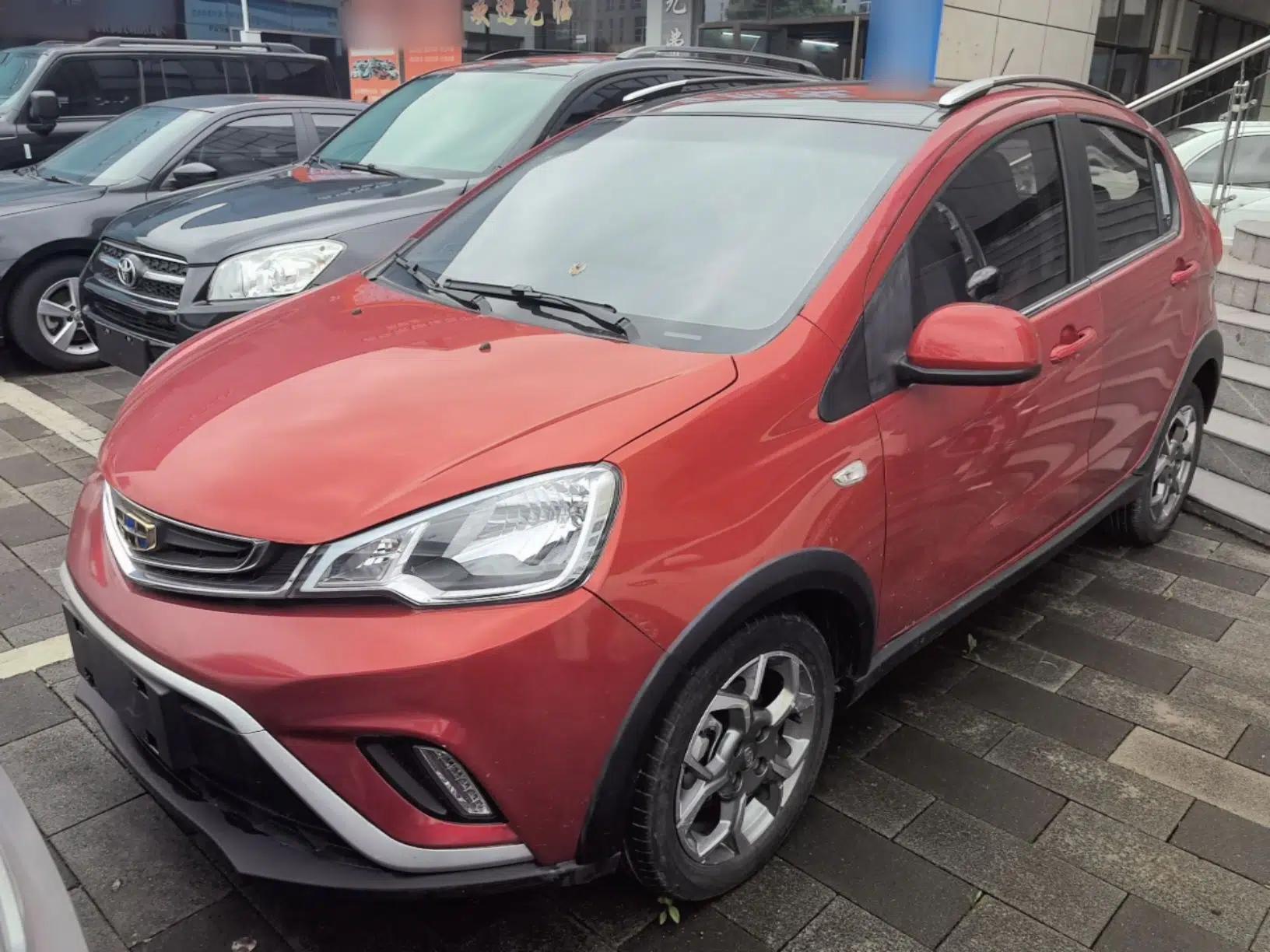 Geely Auto Vision X1 2017 1.3L Automatic Player Edition — миниатюра 1