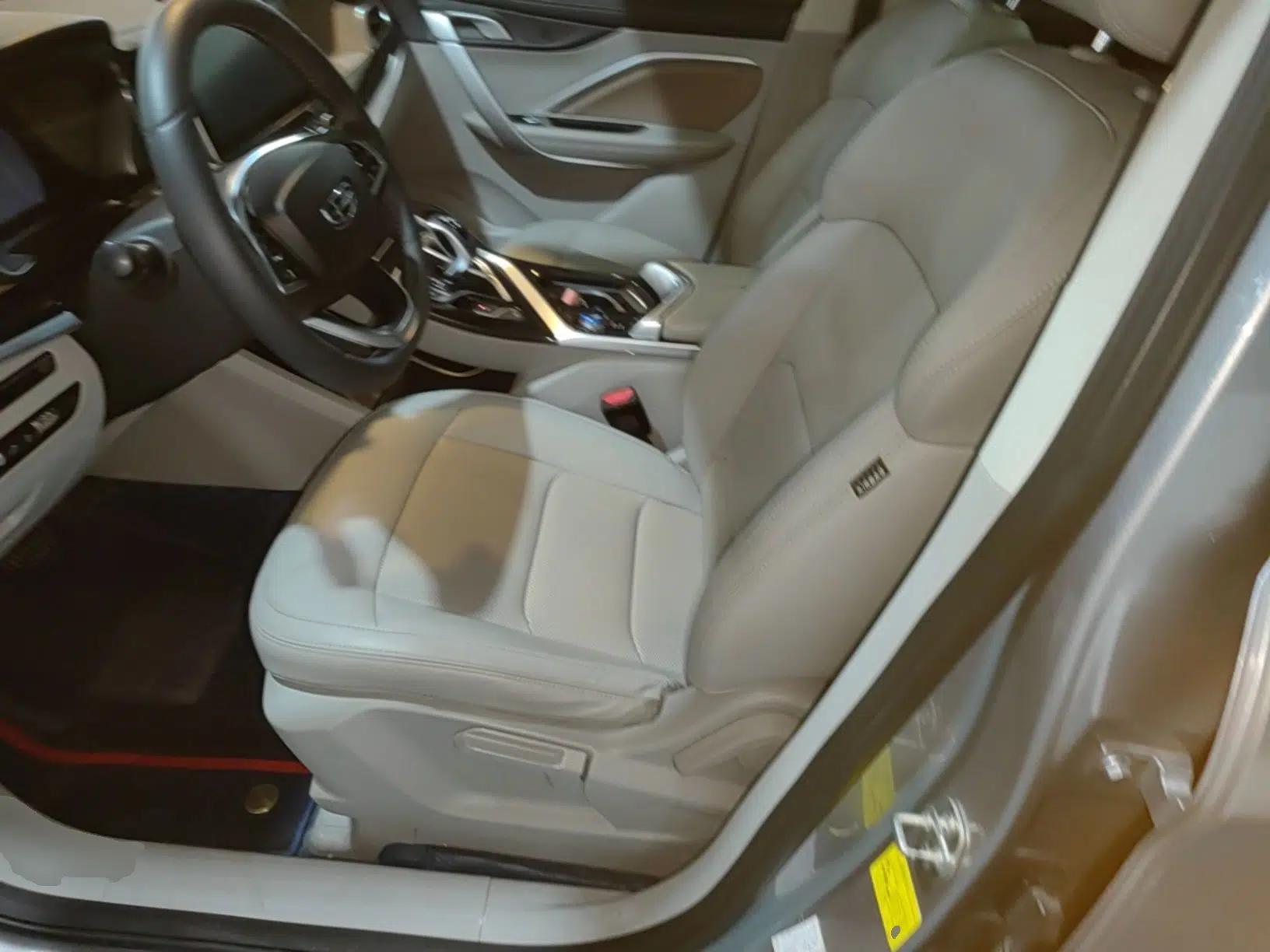 Geely Auto Jiajie New Energy 2021 ePro 1.5TD PHEV Luxurious Edition — миниатюра 18