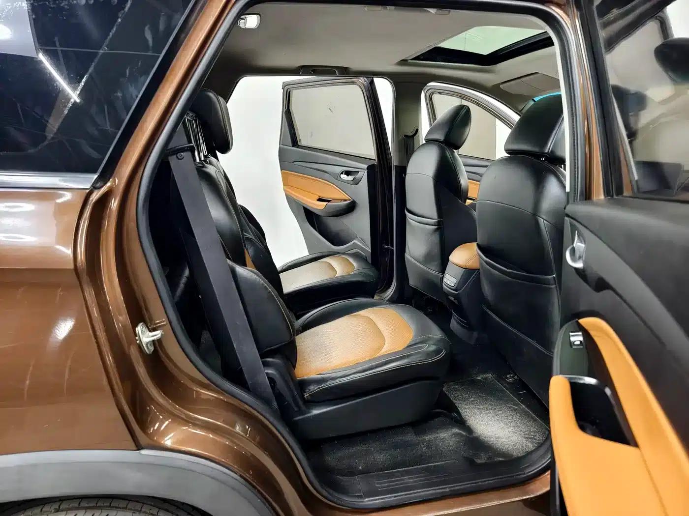 Wuling Hongguang S3 2018 1.5L Manual Deluxe Edition (National V Emission Standard) — миниатюра 17