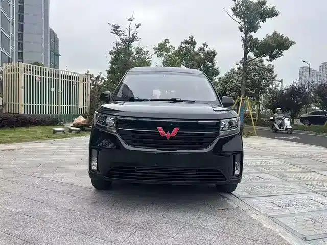 Wuling Journey 2021 1.5T Manual Deluxe Edition
